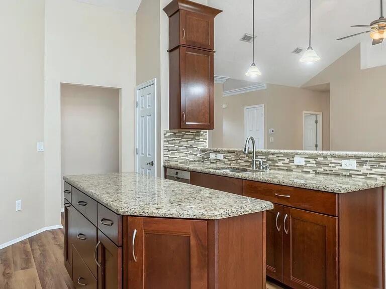 PARKWOOD ESTATES PH 7 - Residential