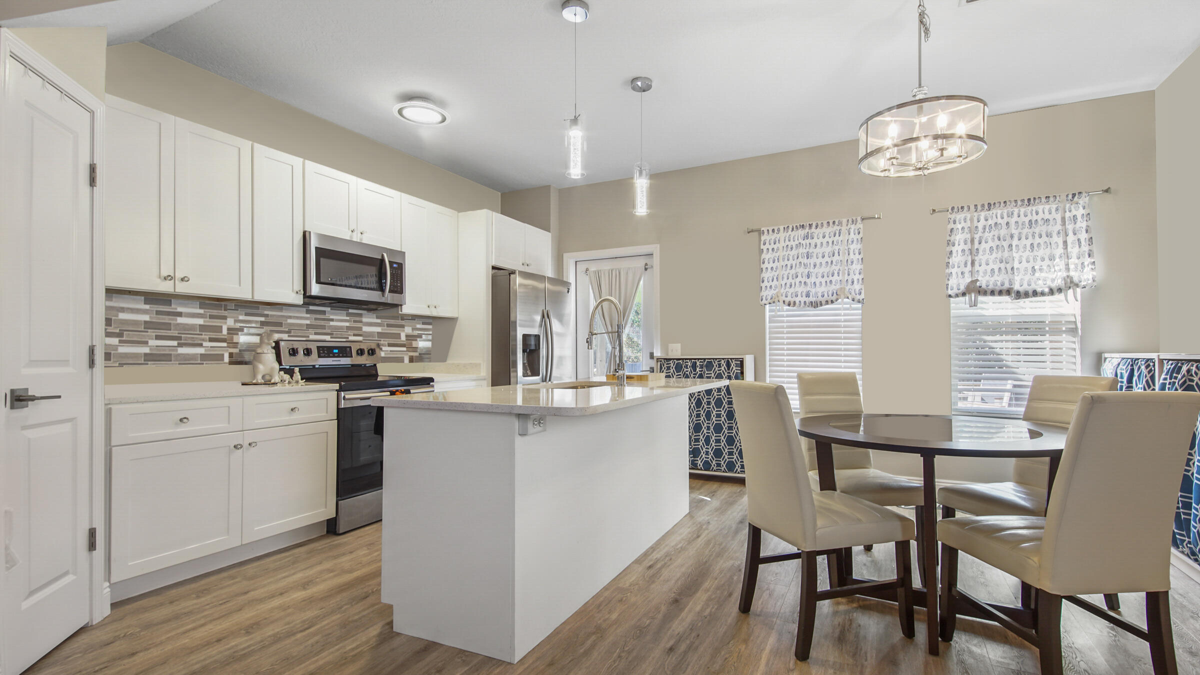 Pine Trace - Residential