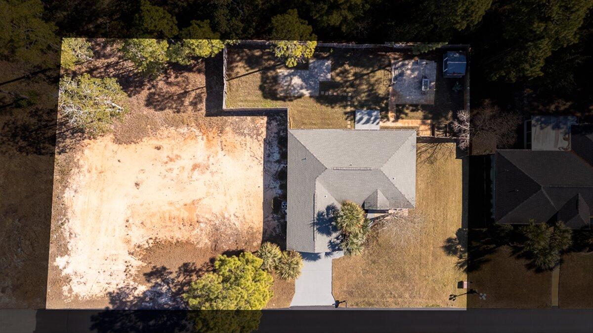 SMUGGLERS COVE - Residential
