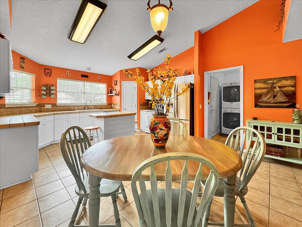 HOLLEY BY THE SEA, 1ST ADD - Residential