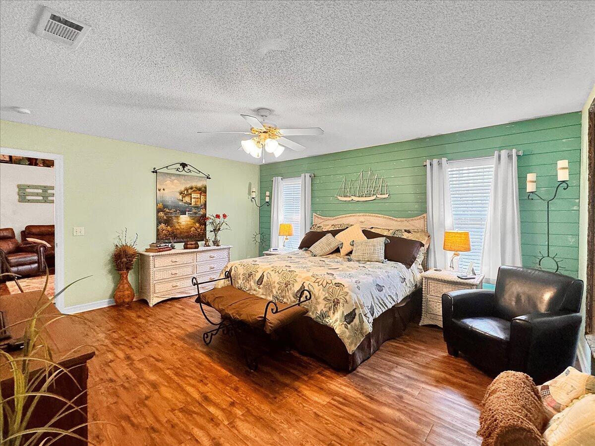 HOLLEY BY THE SEA, 1ST ADD - Residential