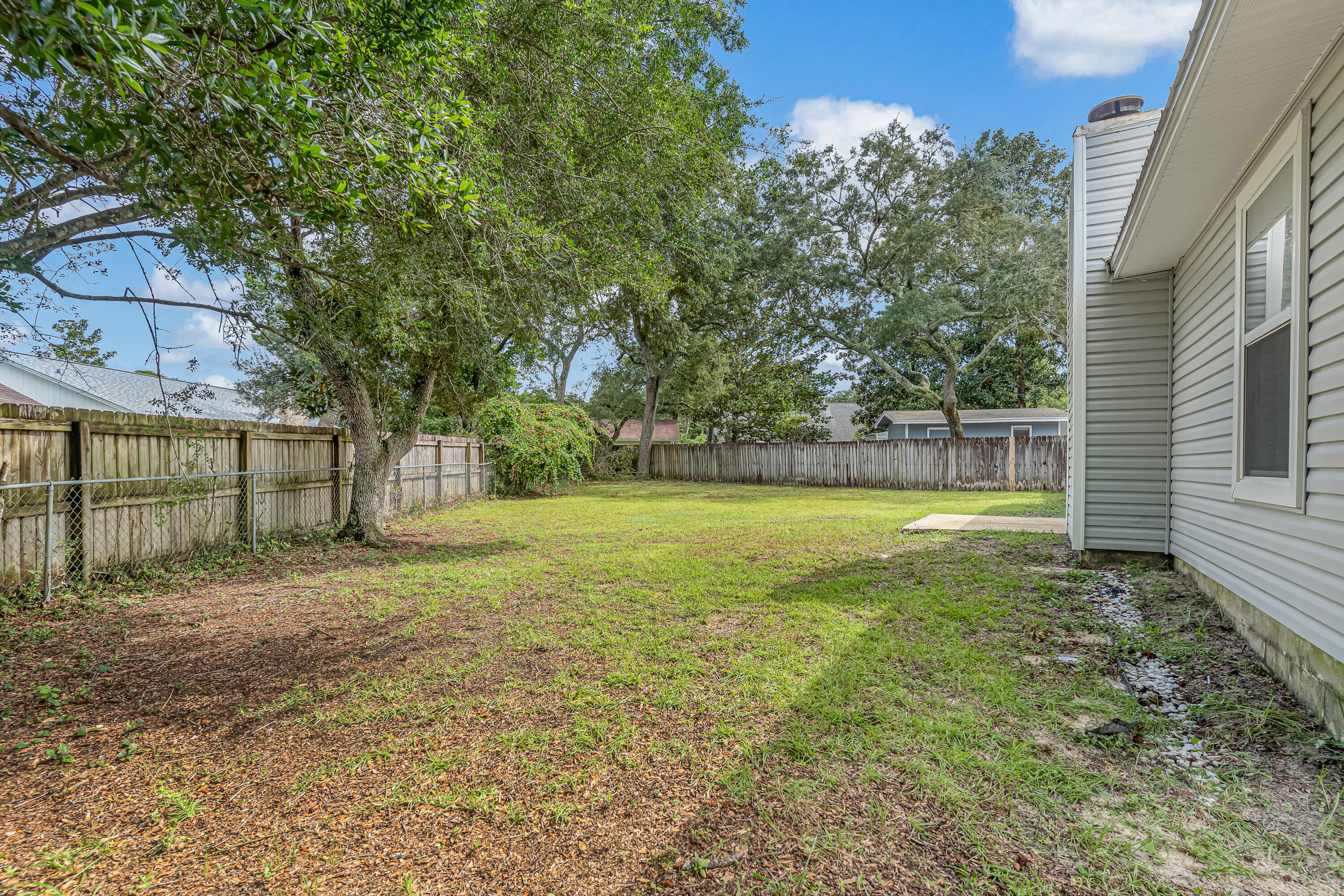 CREEKSIDE 2 - Residential