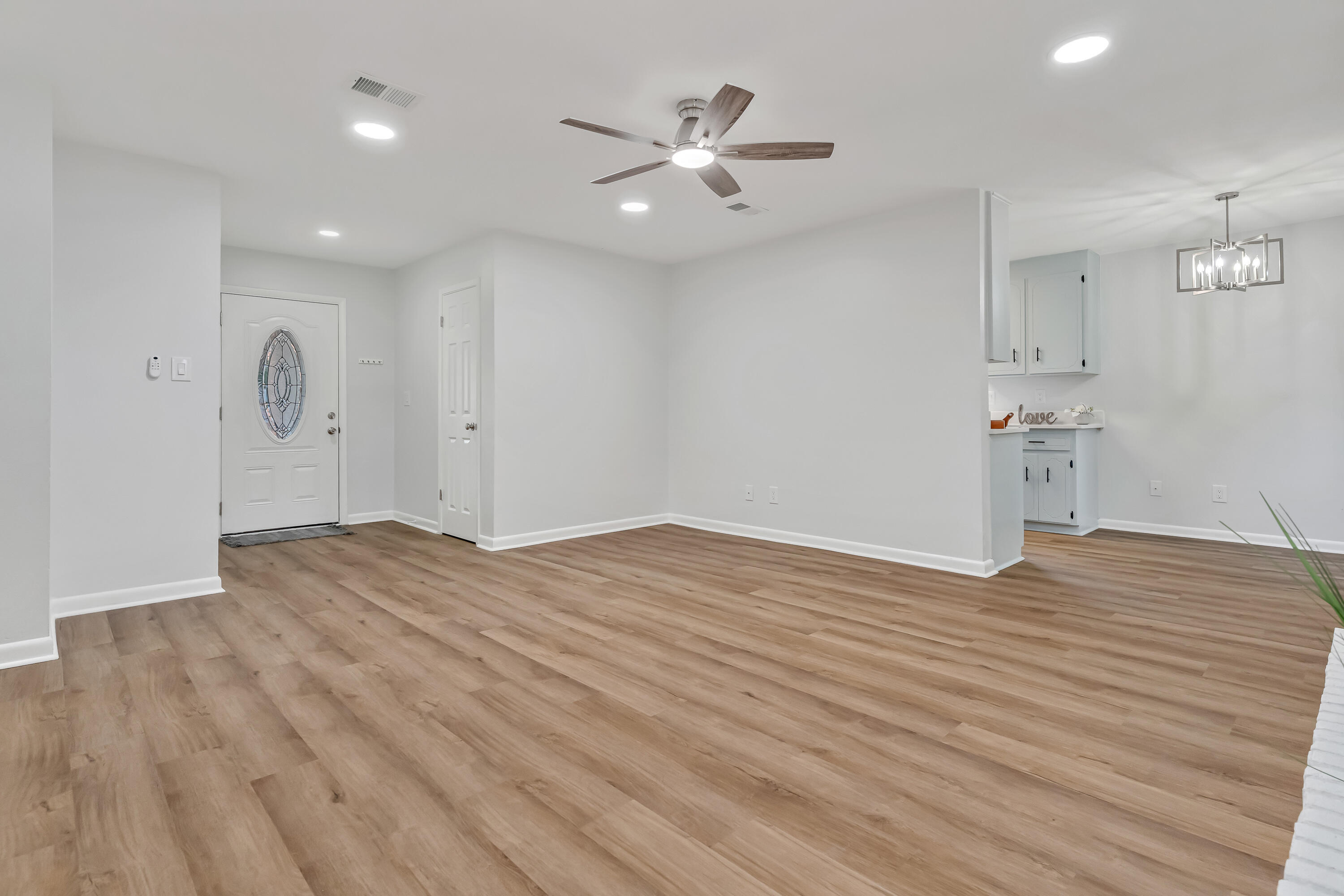 CREEKSIDE 2 - Residential