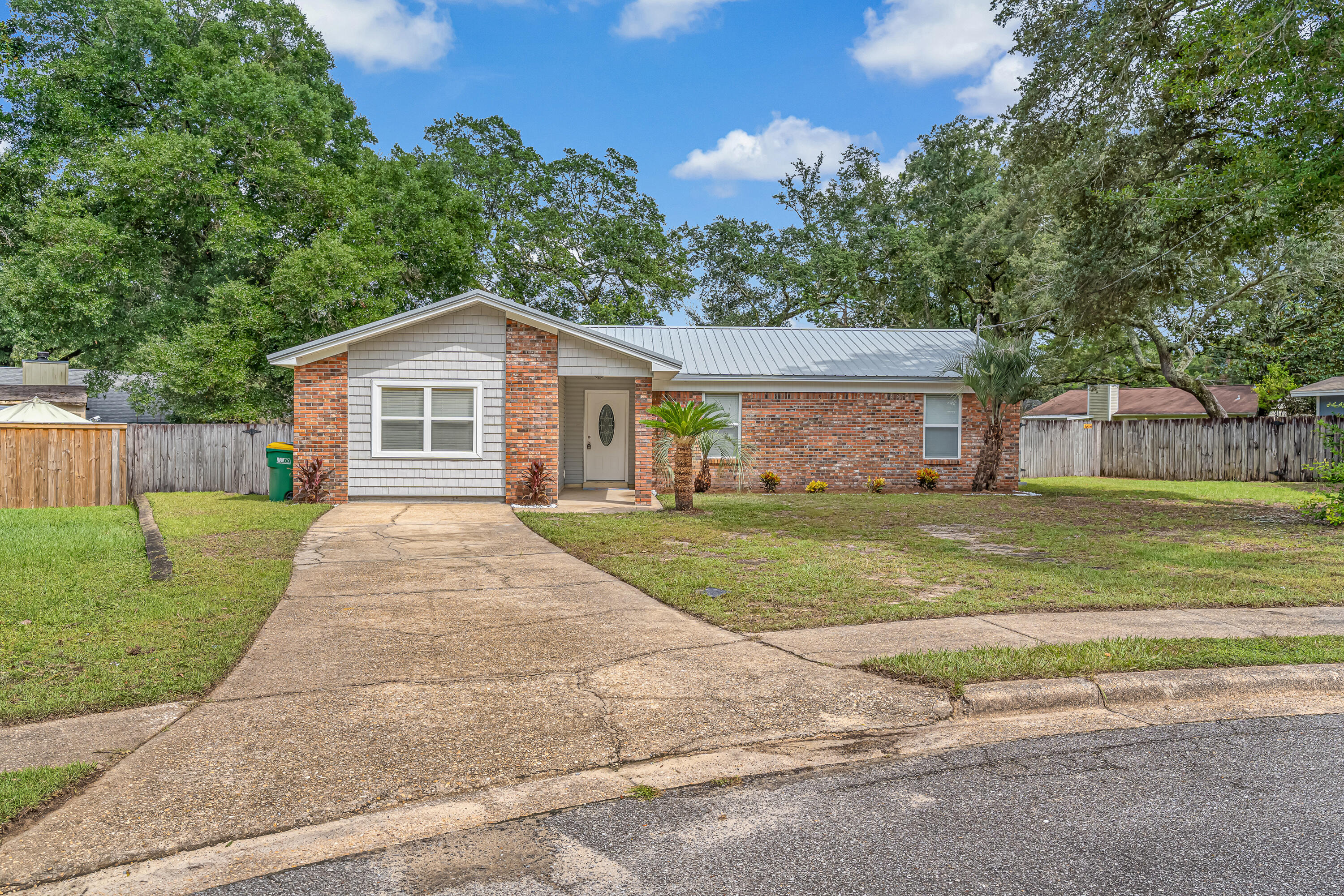 CREEKSIDE 2 - Residential