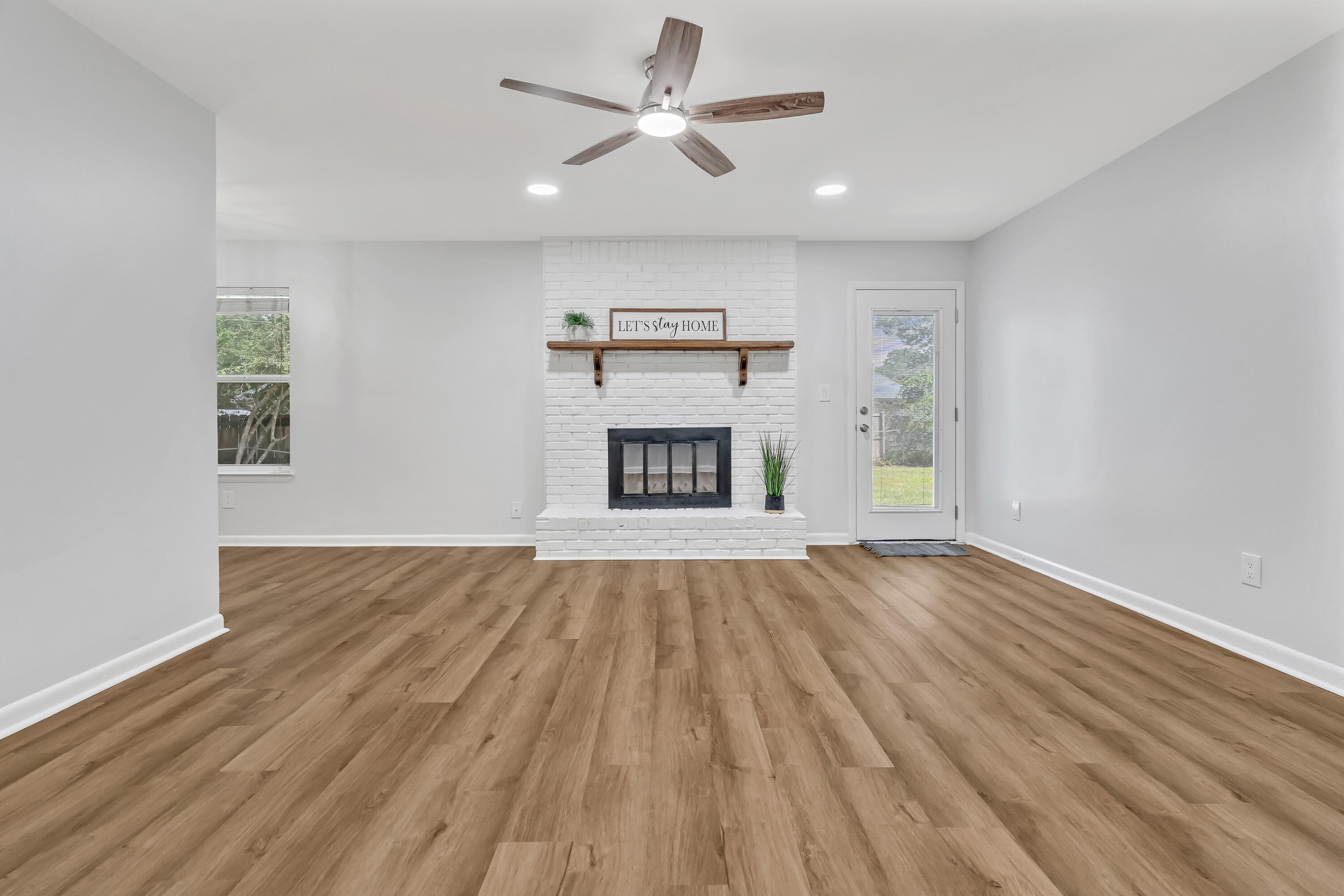 CREEKSIDE 2 - Residential