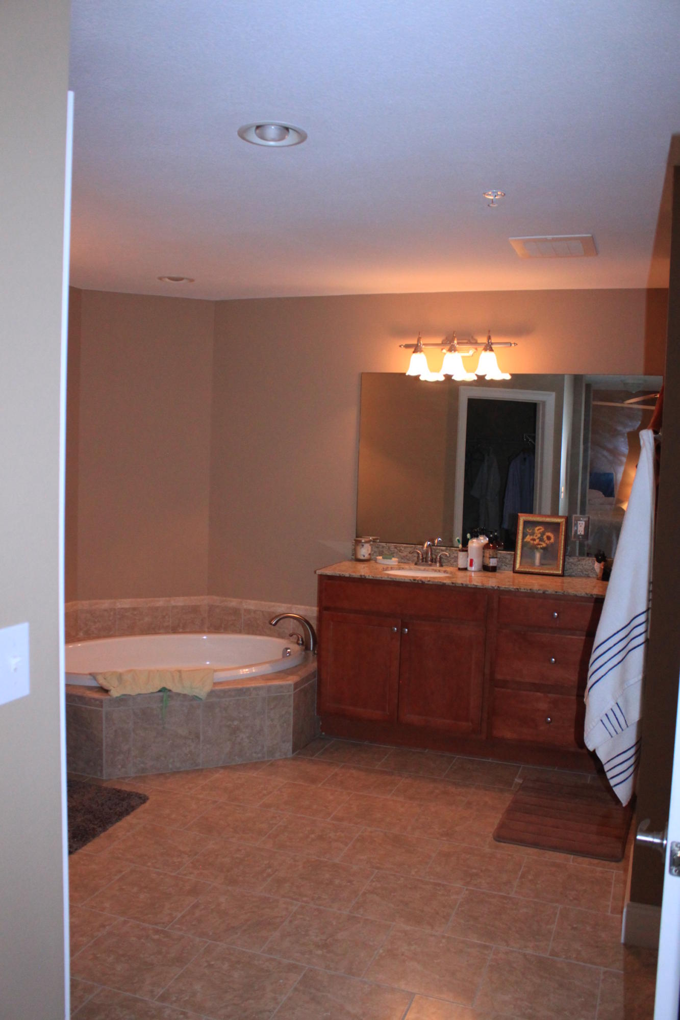 PRESIDIO YACHT CLUB - Residential