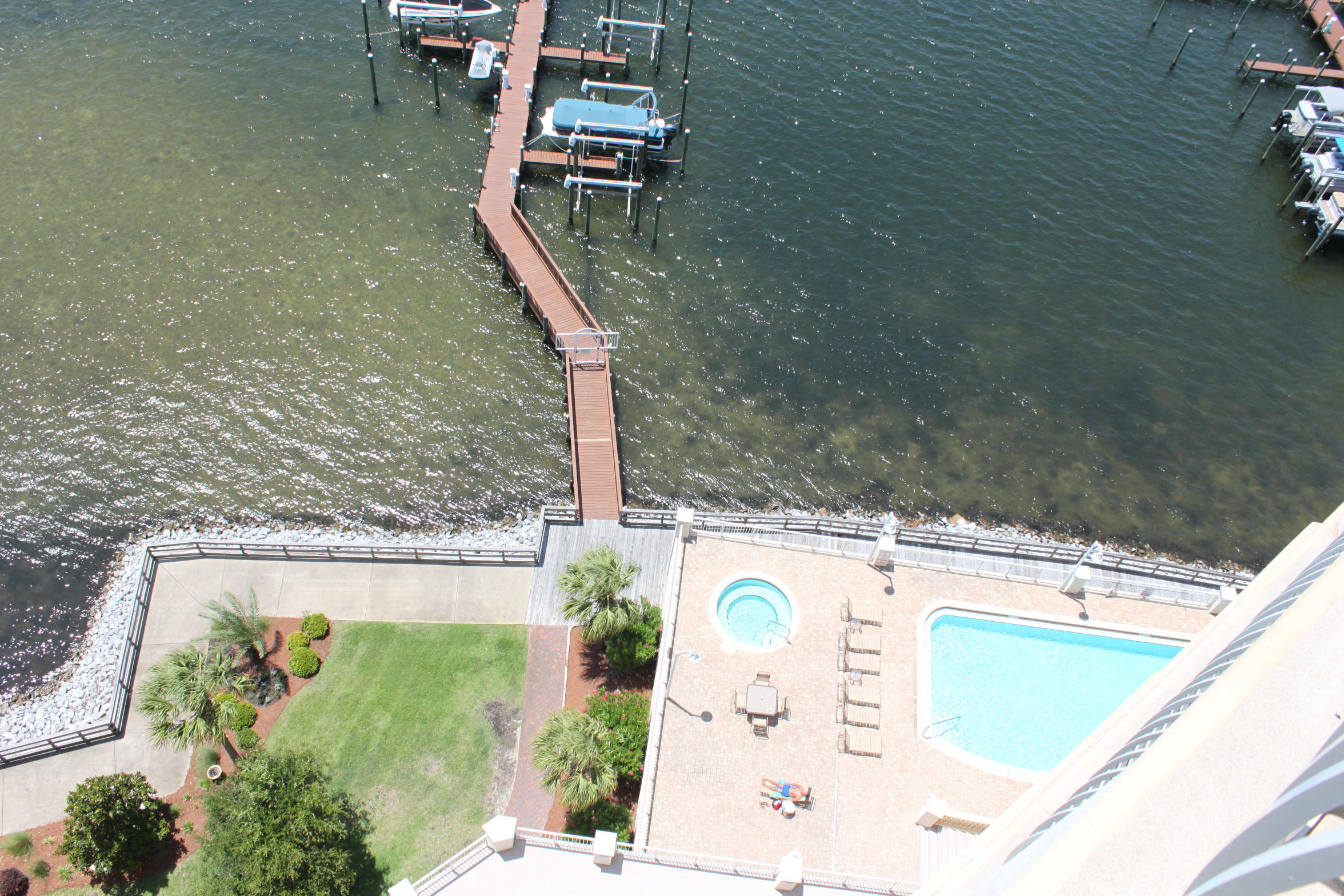 PRESIDIO YACHT CLUB - Residential