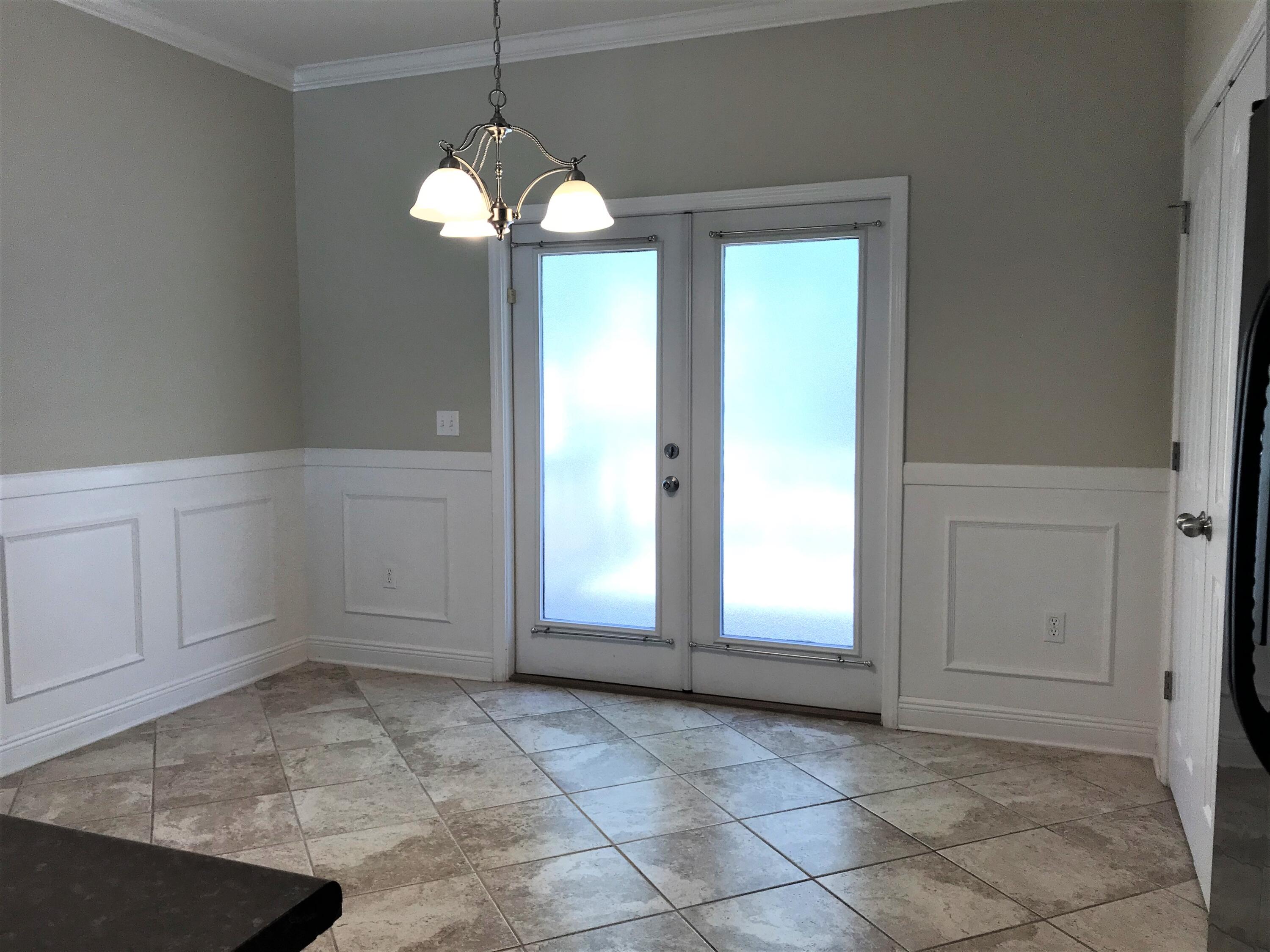 ROLLING RIDGE - Residential Lease