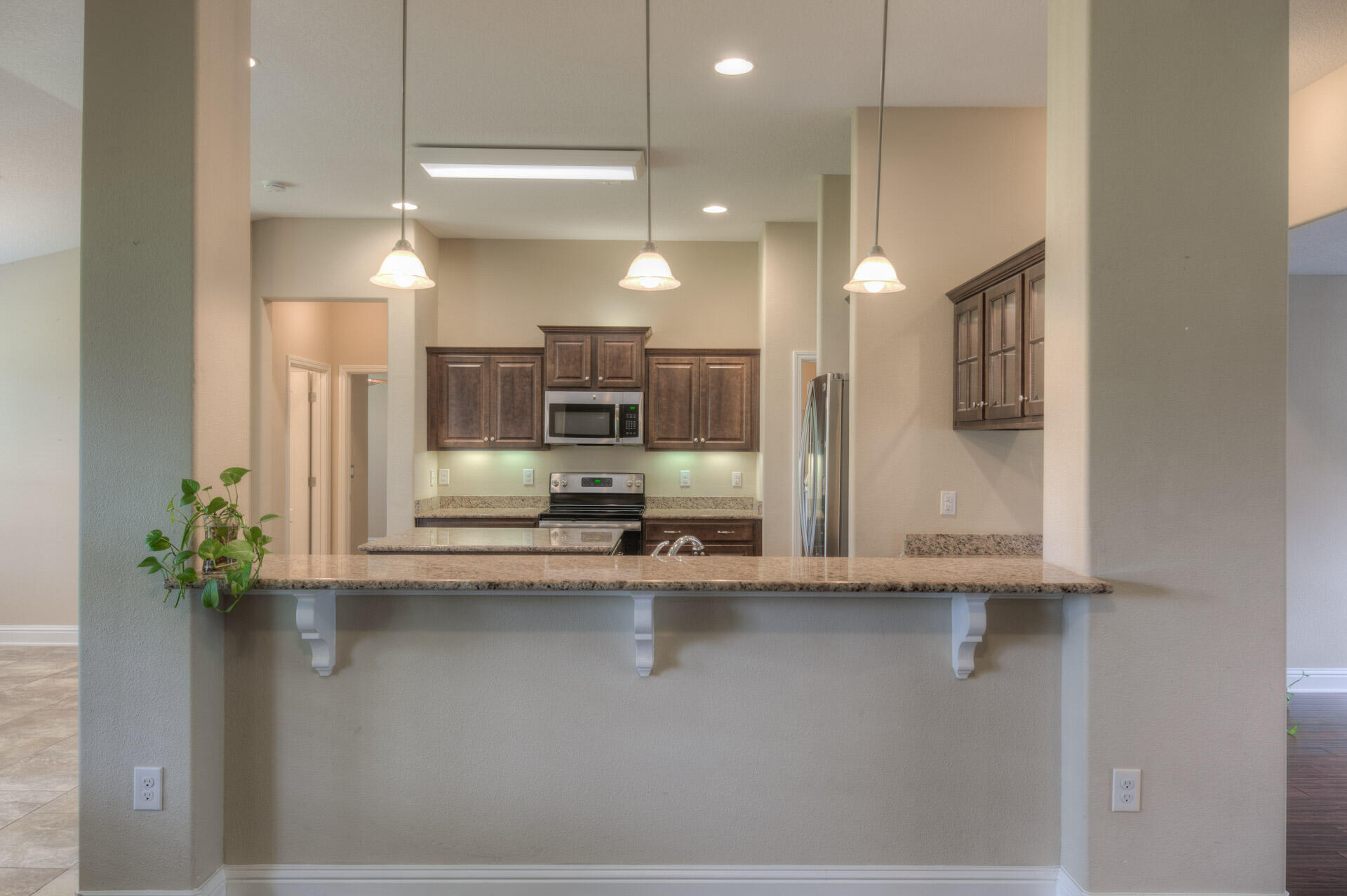 HOLLEY BY THE SEA - Residential