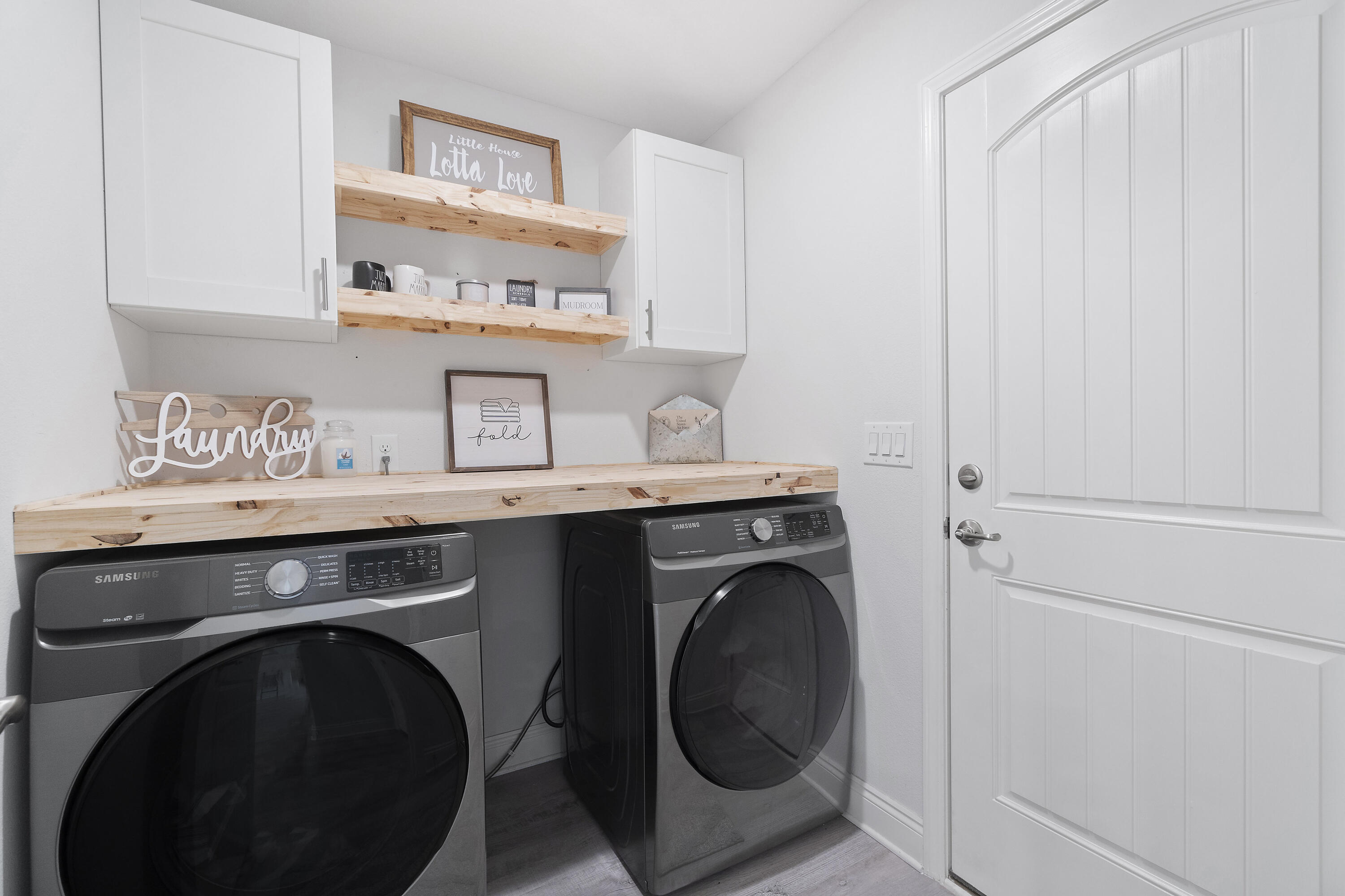 PLANTATION WOODS - Residential