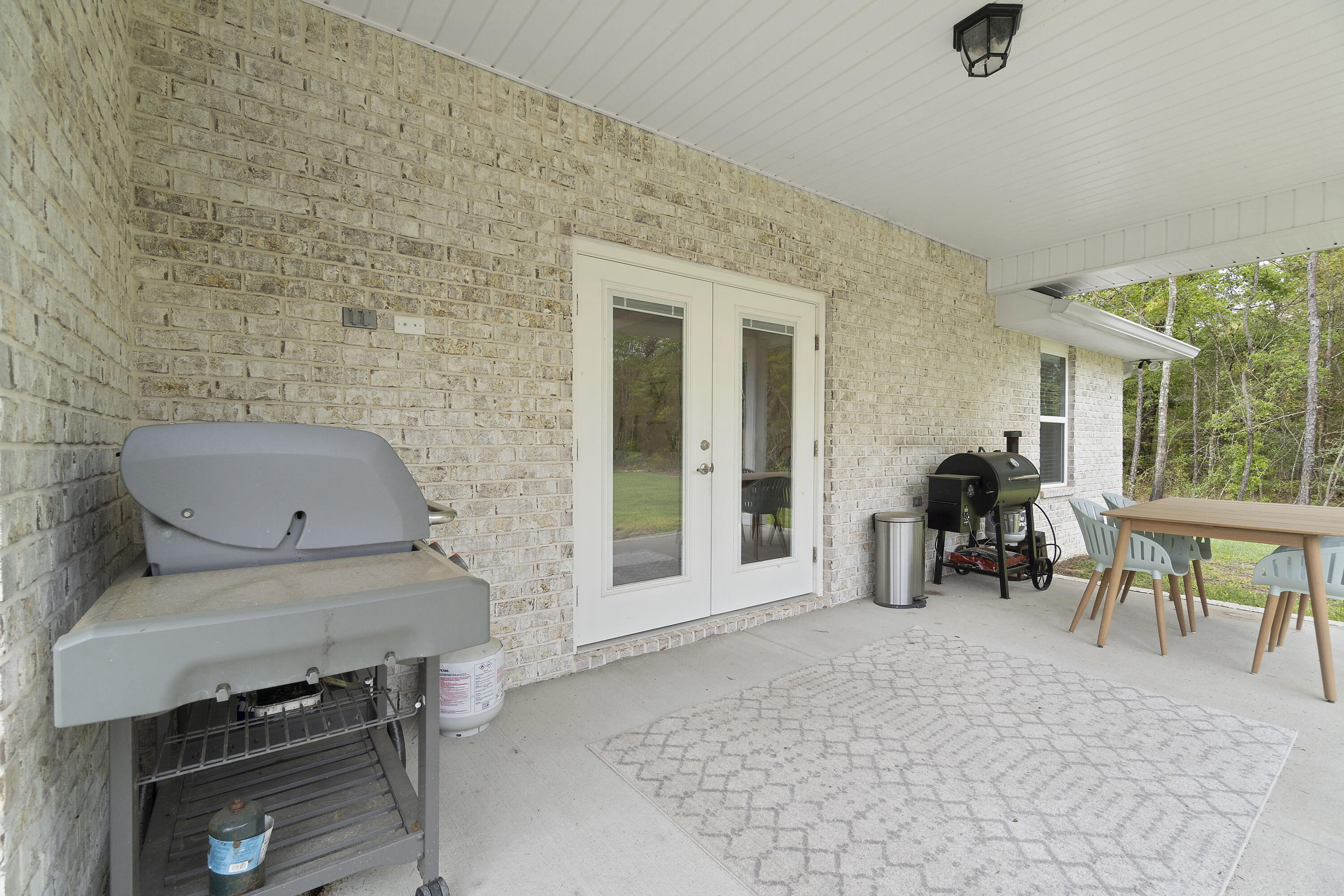 PLANTATION WOODS - Residential