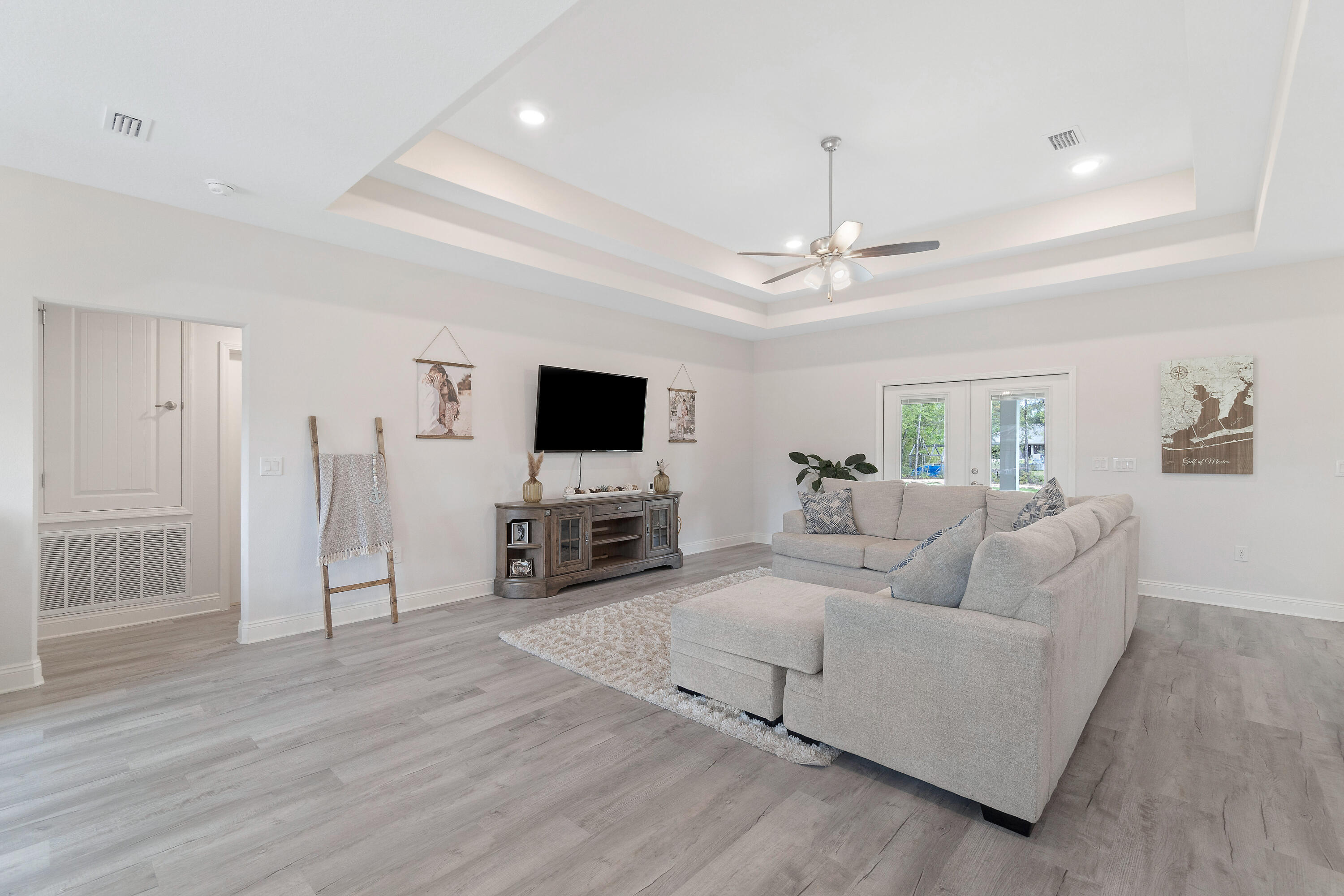 PLANTATION WOODS - Residential