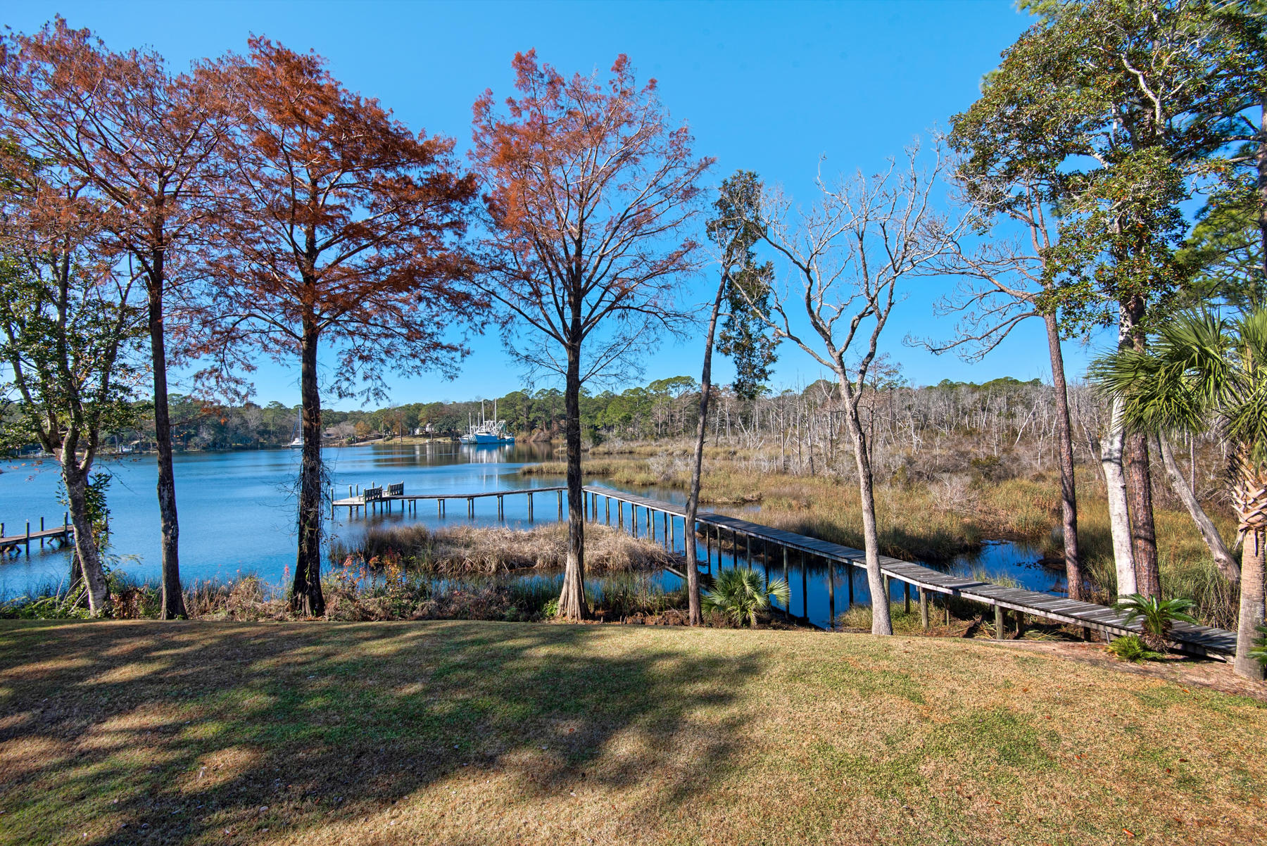 SWIFT BAYOU T/H - Residential