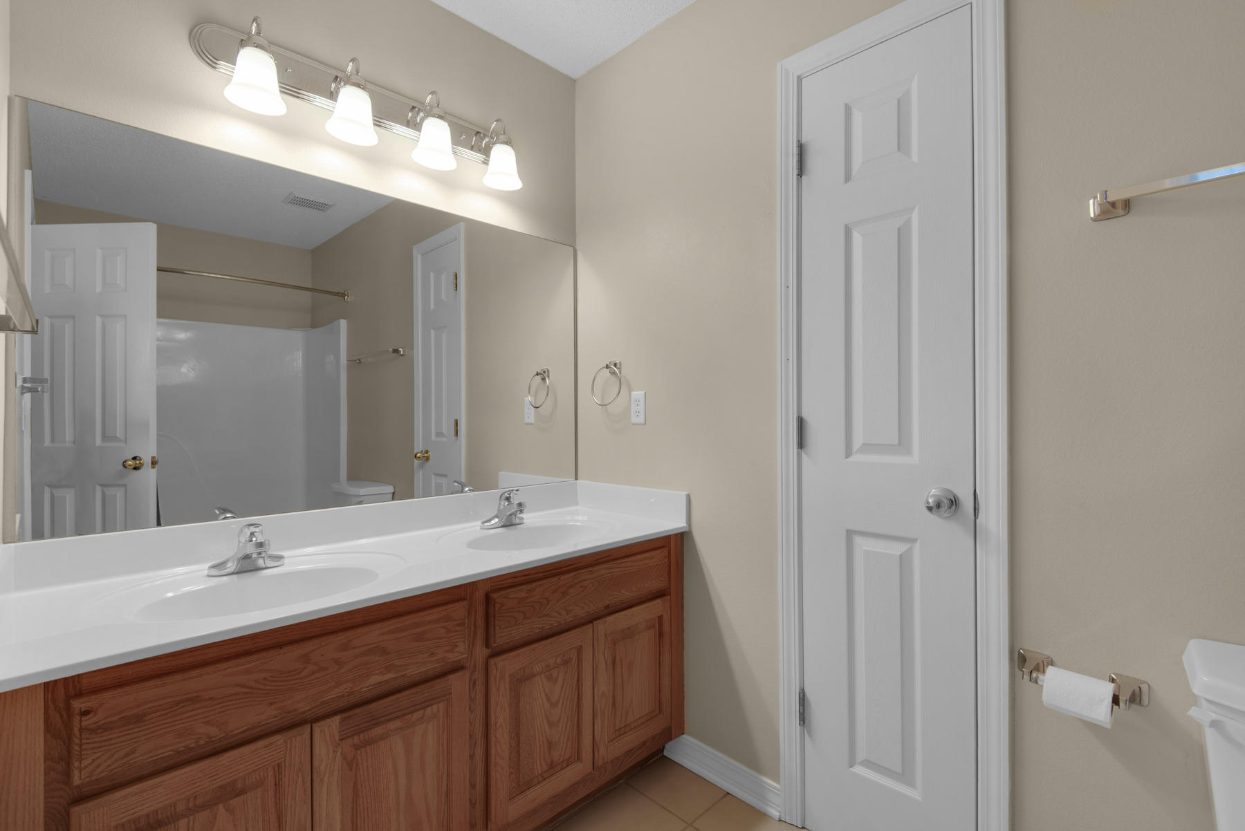 SWIFT BAYOU T/H - Residential