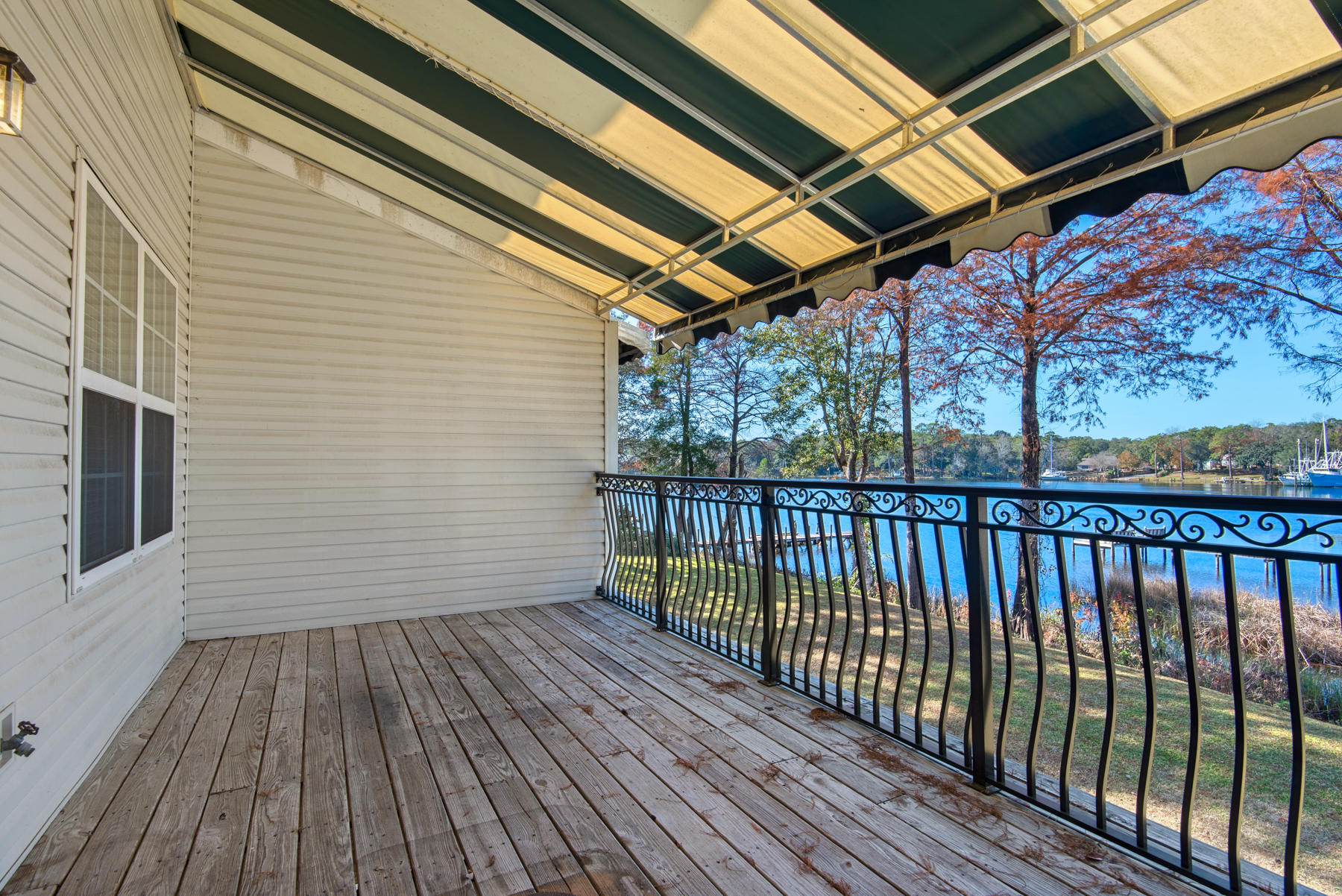 SWIFT BAYOU T/H - Residential