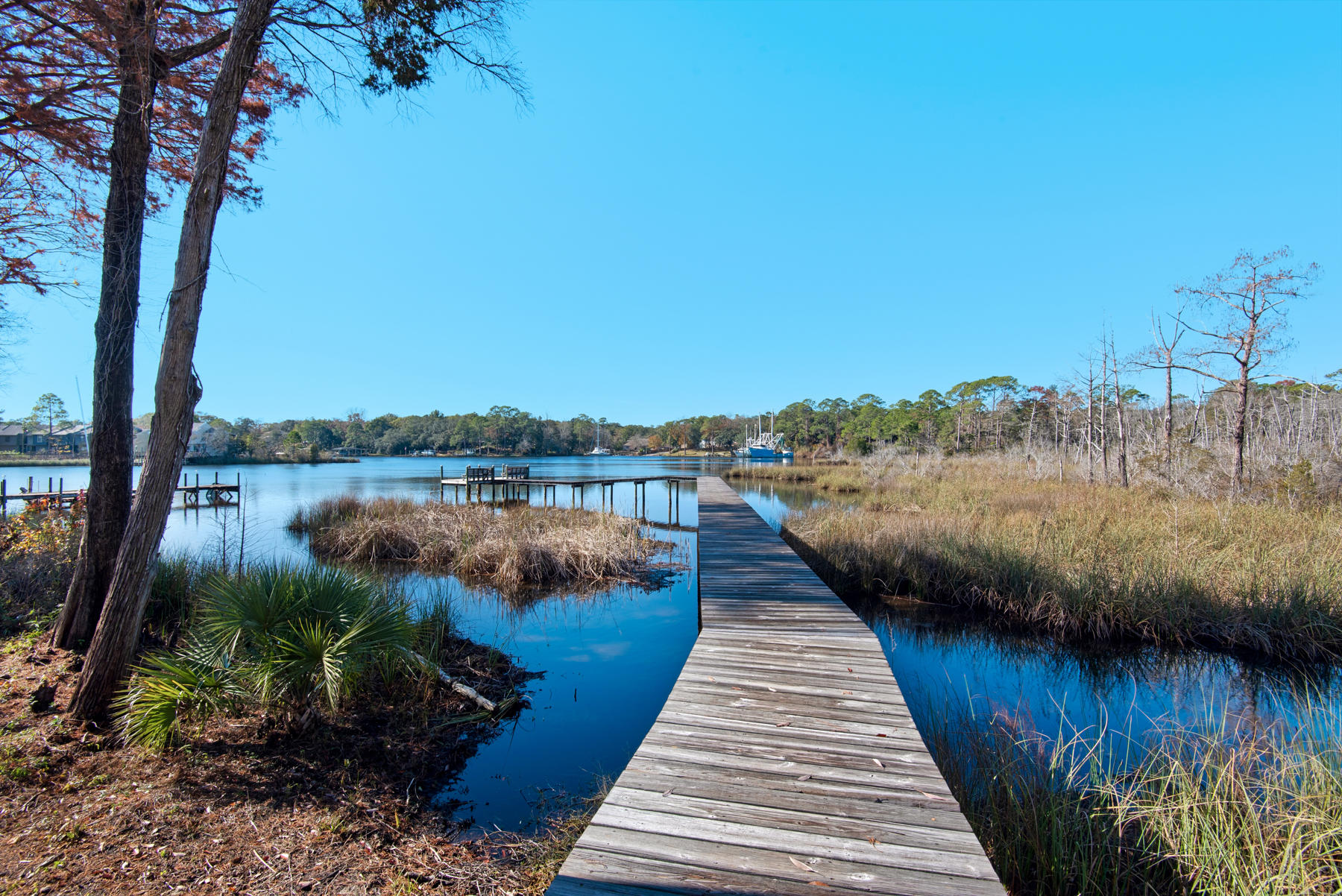 SWIFT BAYOU T/H - Residential