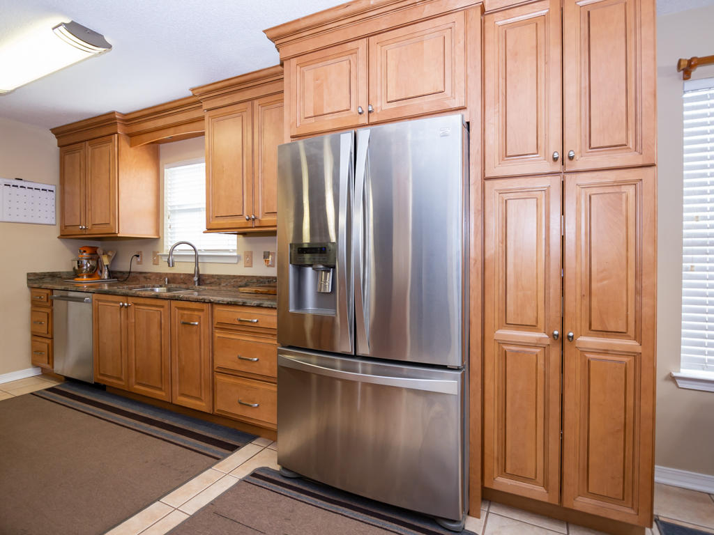 WHITE POINT VILLAGE S/D - Residential