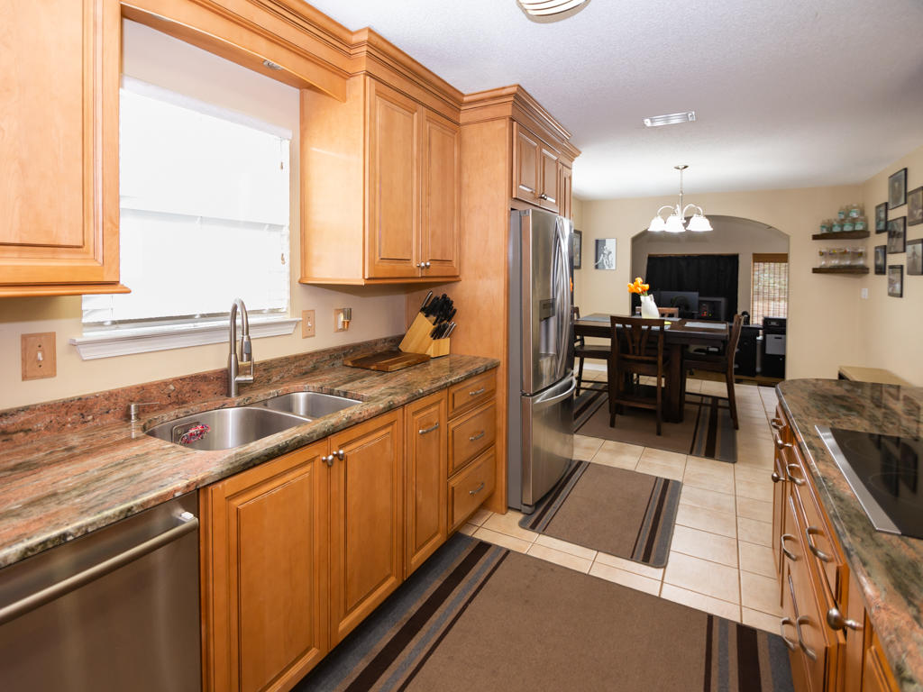 WHITE POINT VILLAGE S/D - Residential