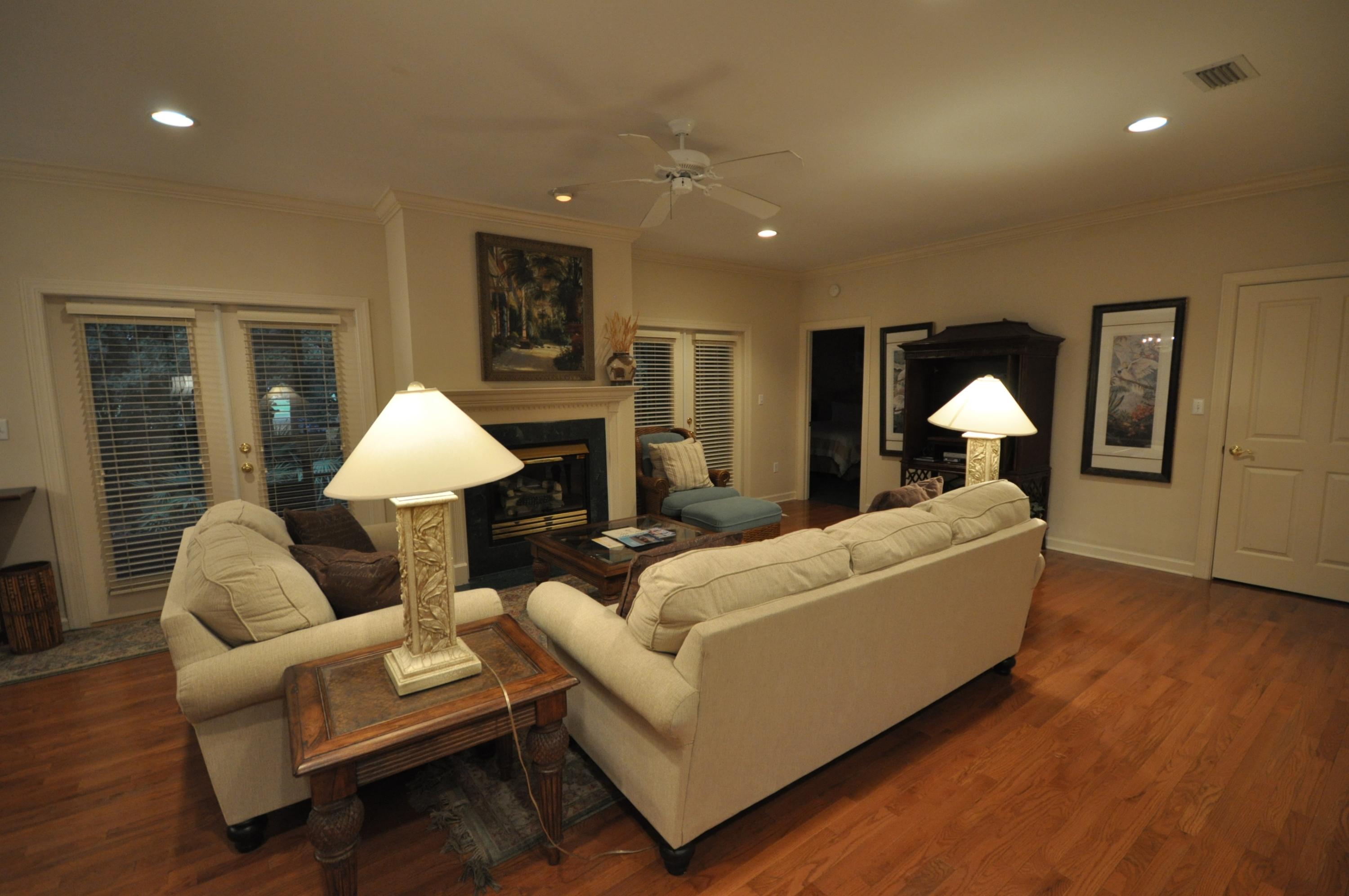 PRESTWICK PLACE - Residential