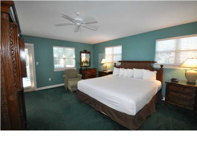 PRESTWICK PLACE - Residential