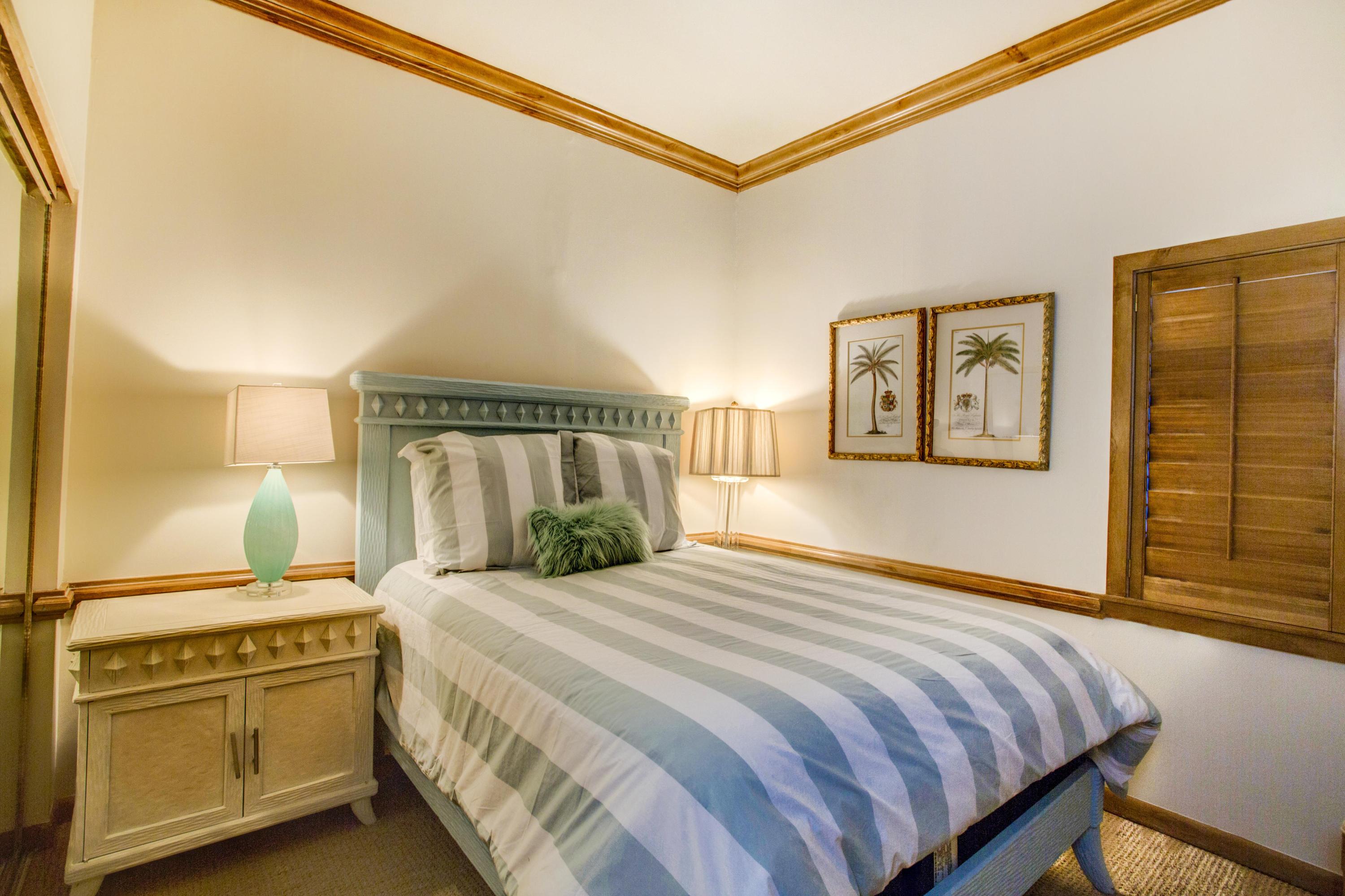 EMERALD TOWERS CONDO - Residential