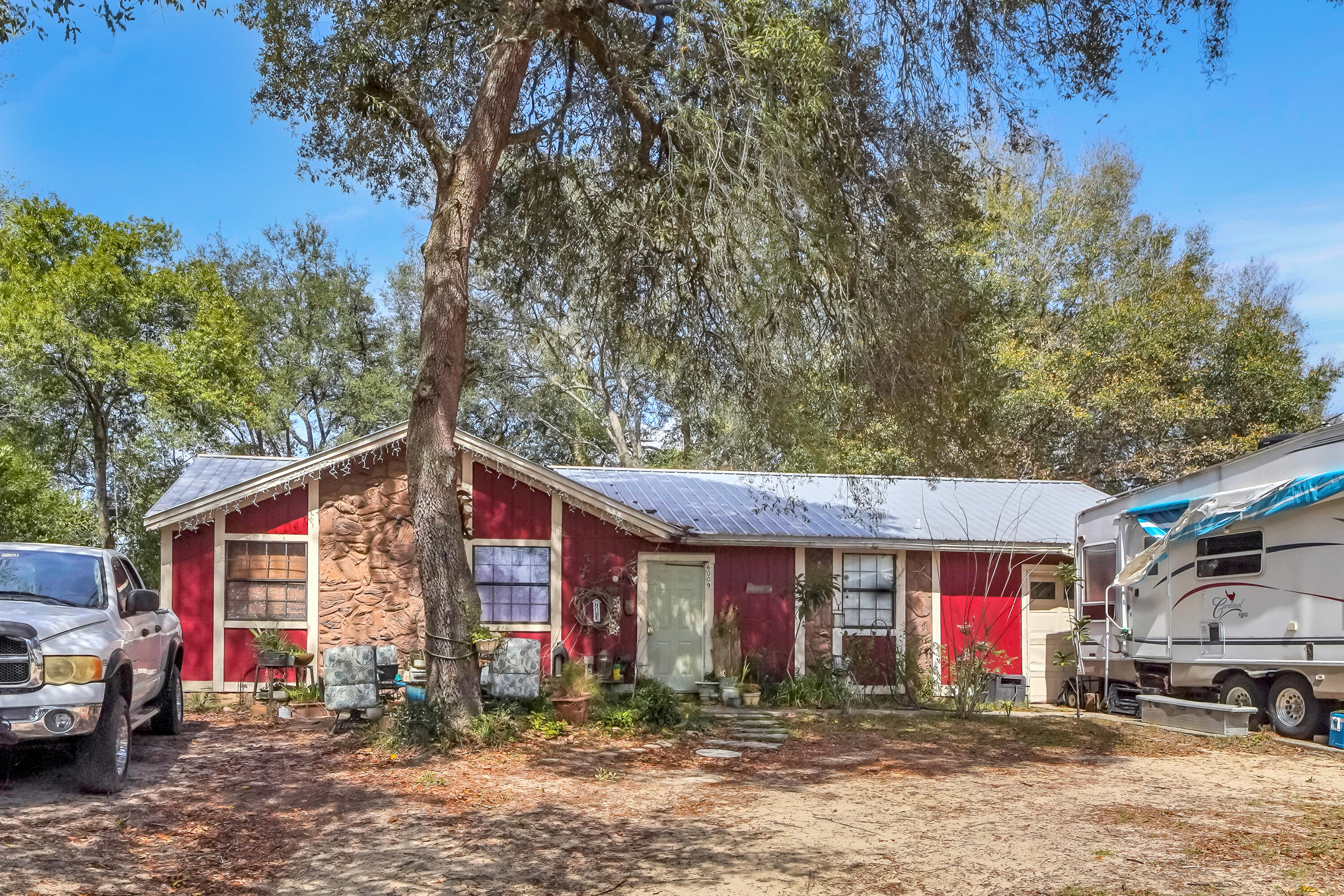 SKYLINE HEIGHTS - Residential