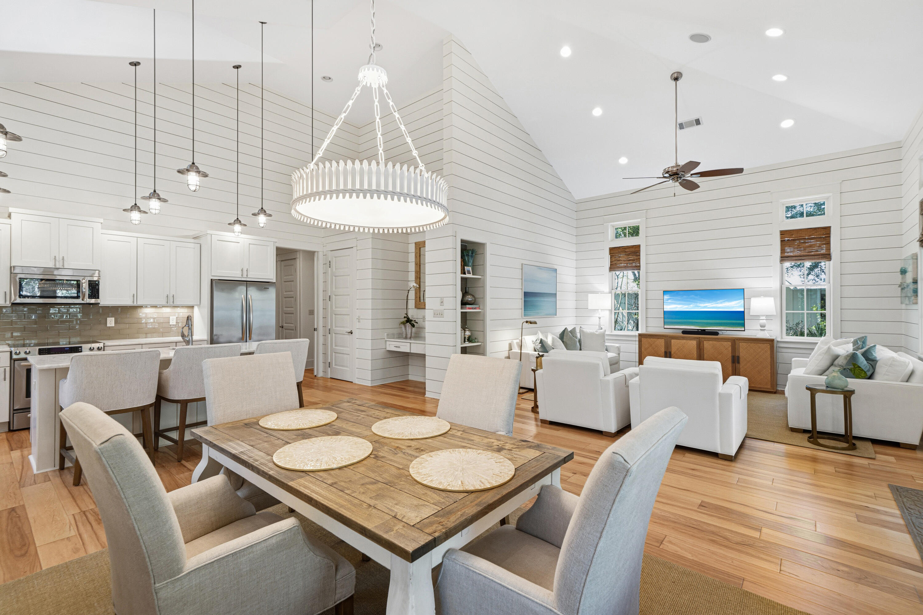 THE HAMMOCKS OF SEAGROVE - Residential