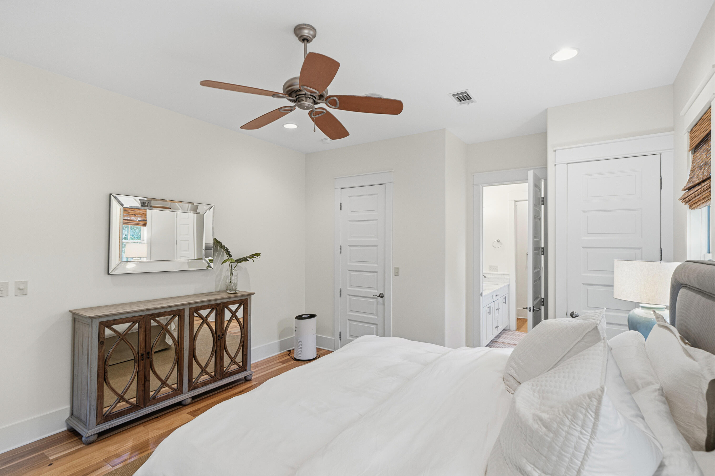 THE HAMMOCKS OF SEAGROVE - Residential