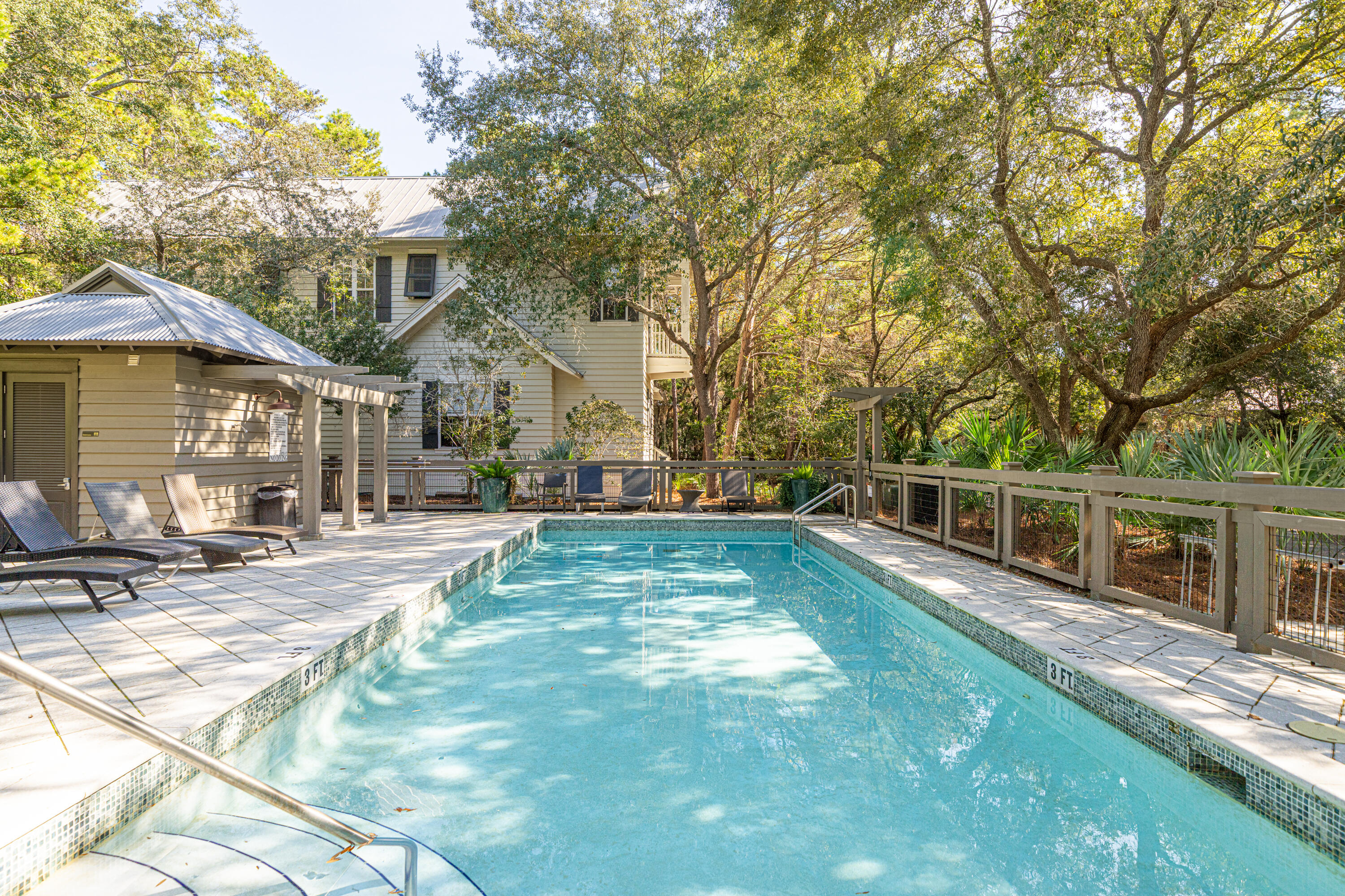 THE HAMMOCKS OF SEAGROVE - Residential
