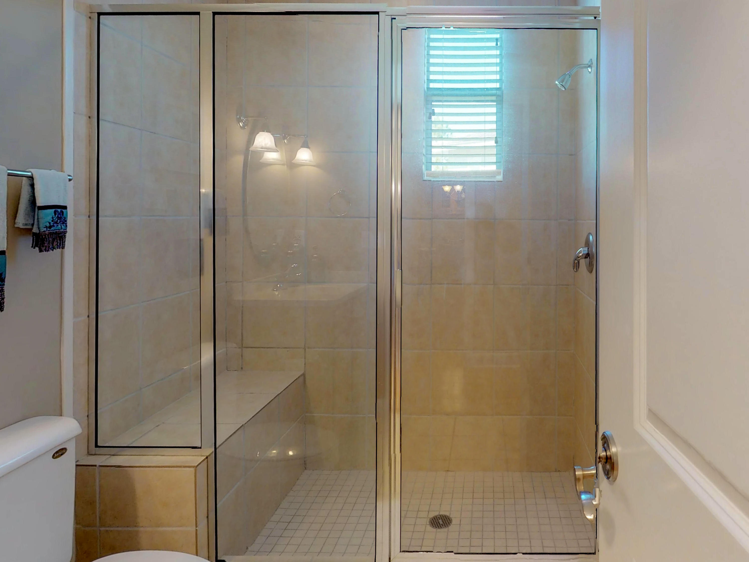 PINE RIDGE - Residential