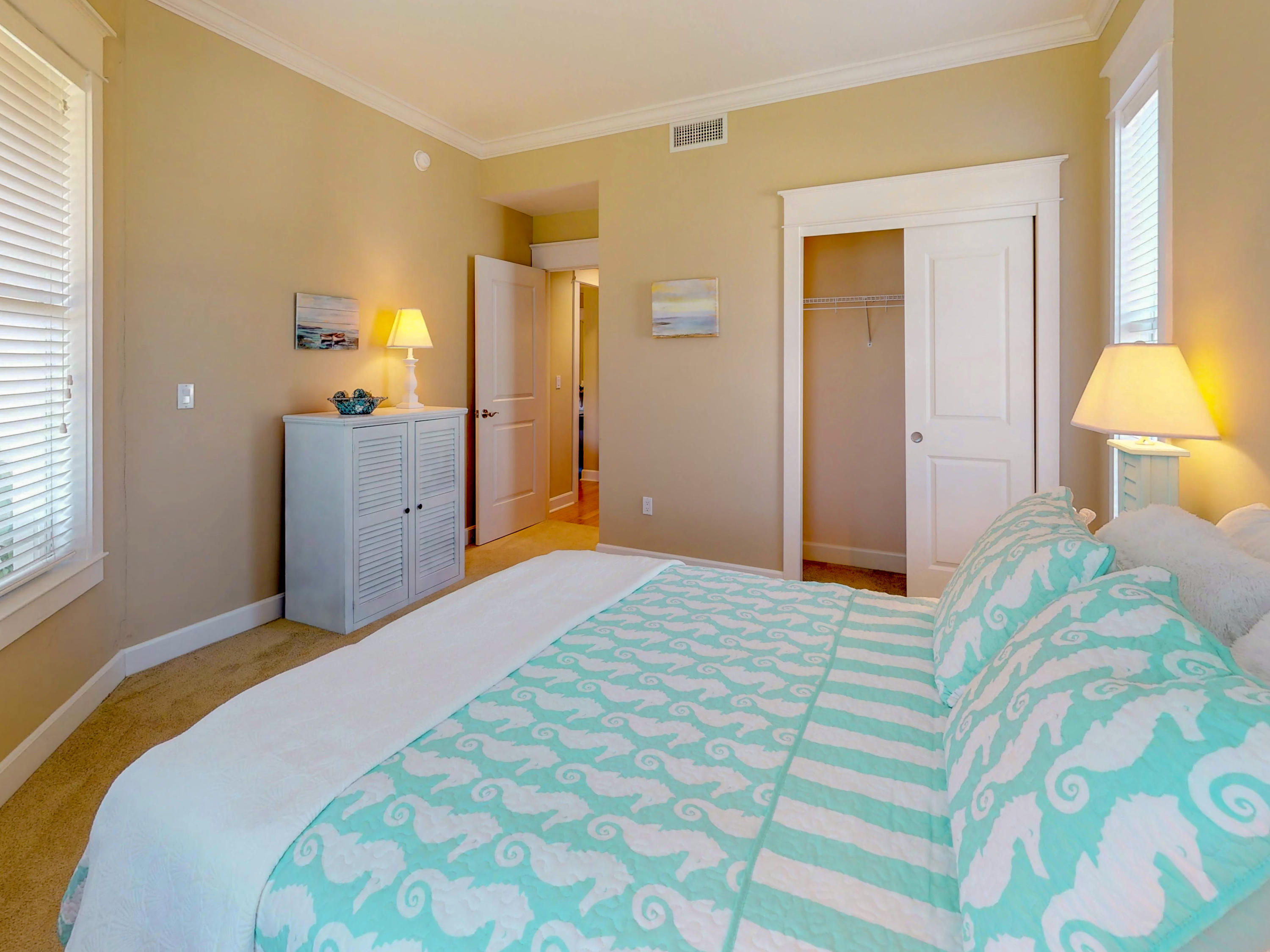 PINE RIDGE - Residential