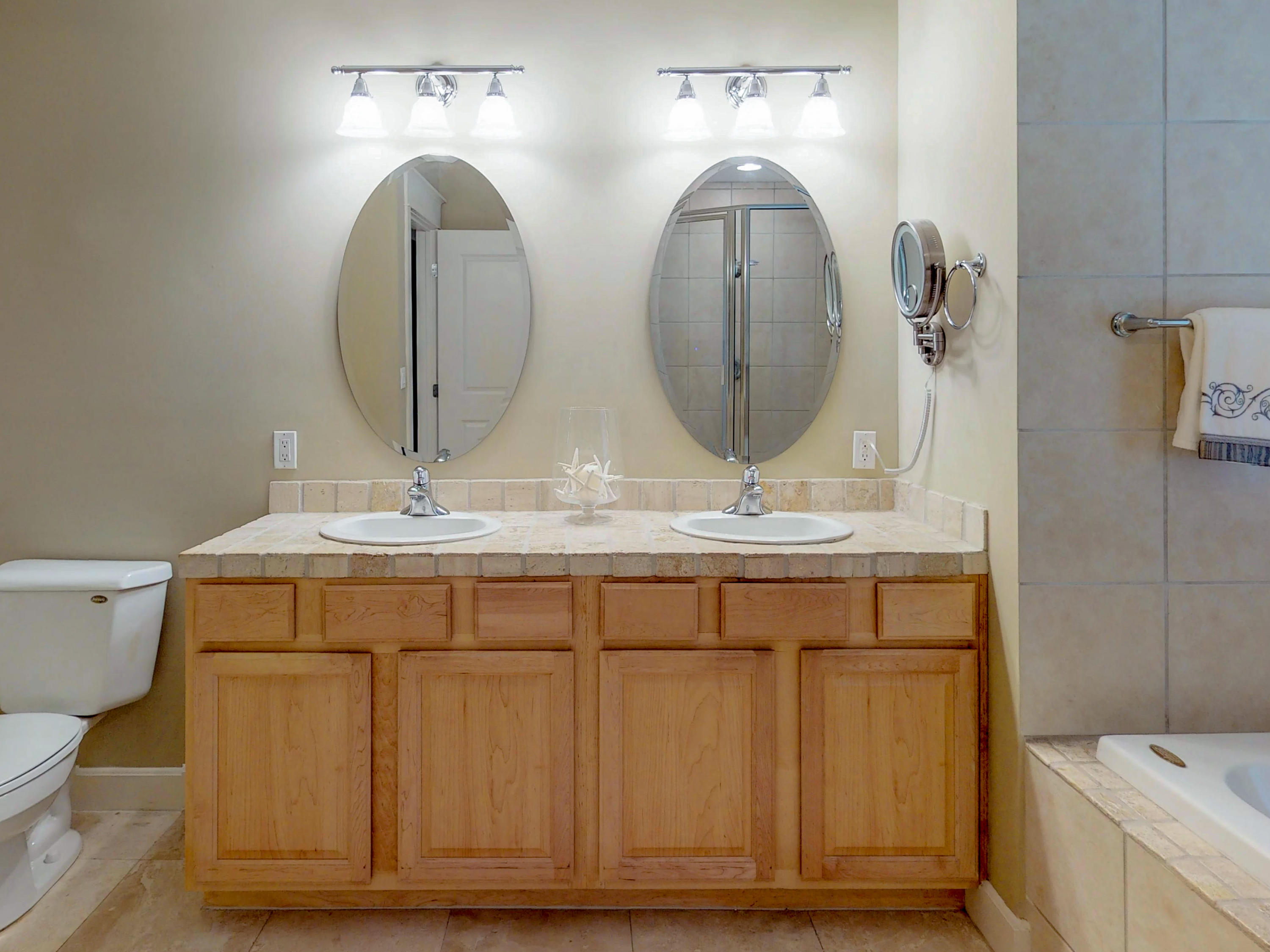 PINE RIDGE - Residential