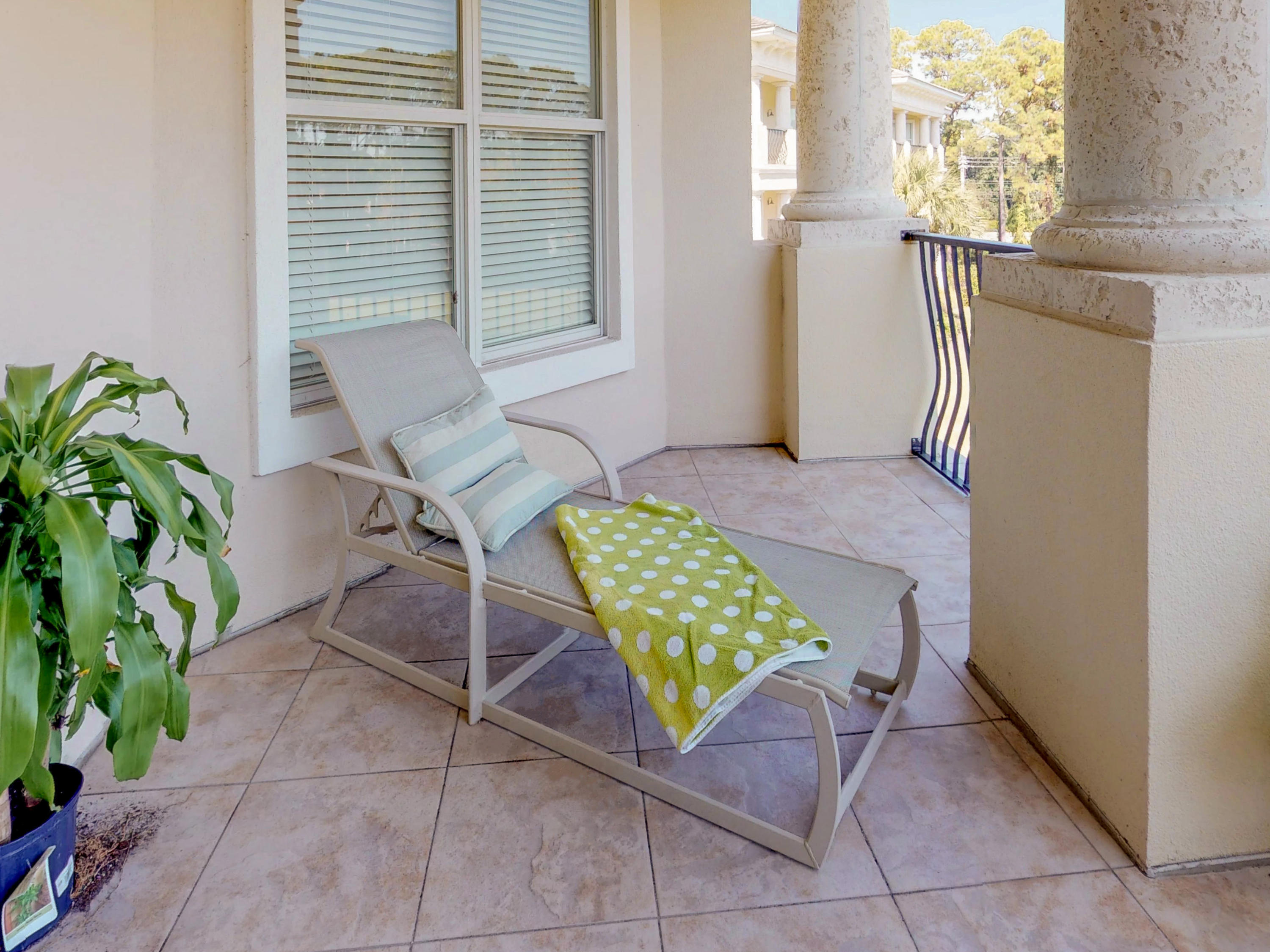 PINE RIDGE - Residential