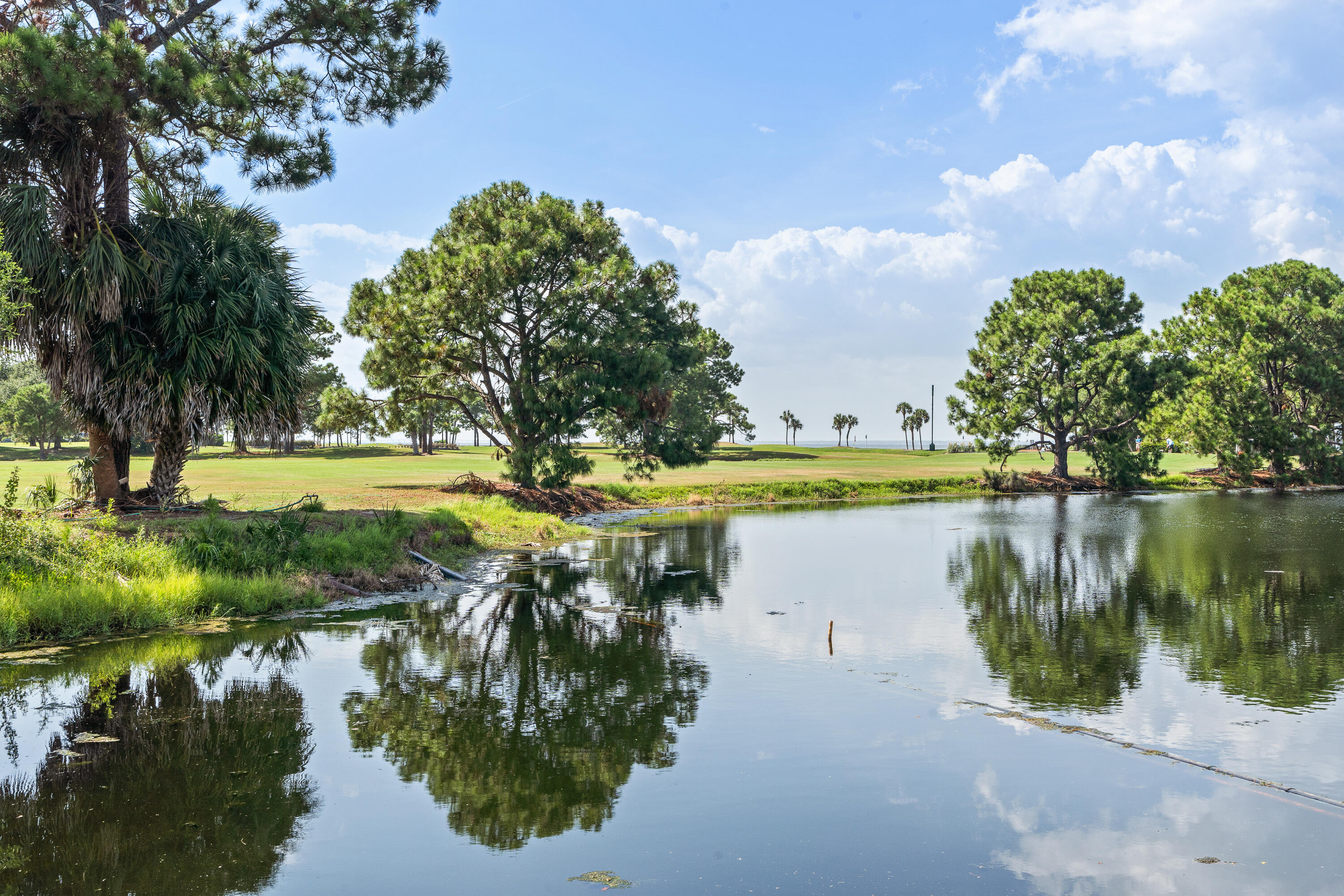 LINKSIDE VILLAGE - Residential