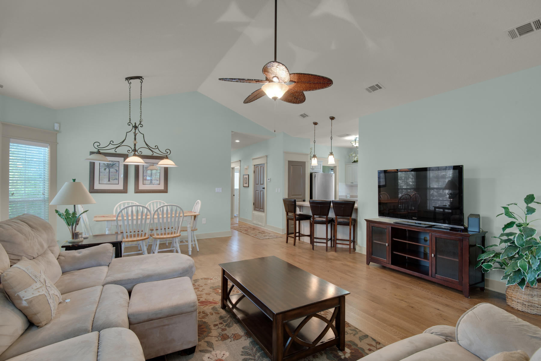 CRYSTAL BEACH - Residential