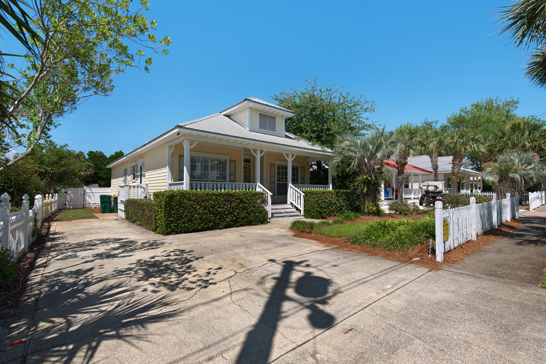 CRYSTAL BEACH - Residential