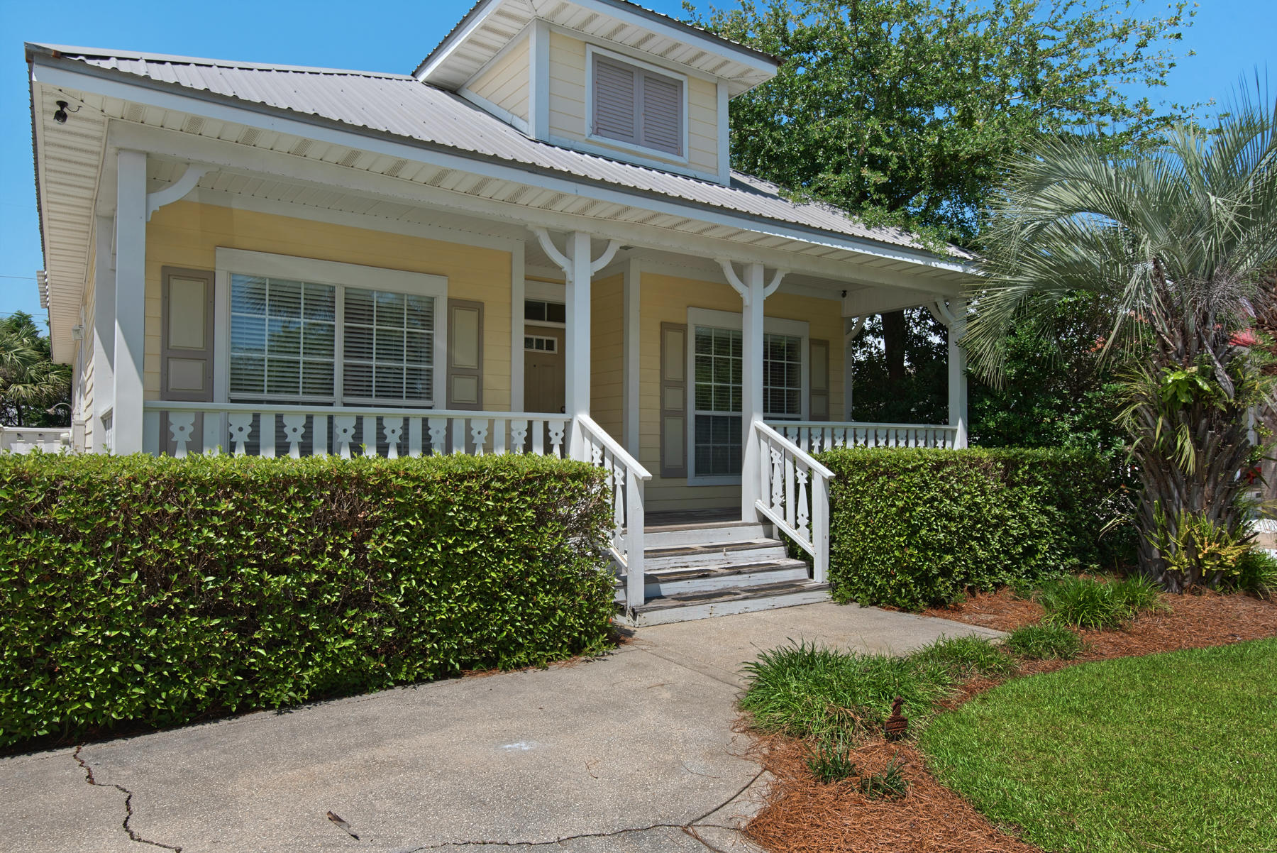 CRYSTAL BEACH - Residential