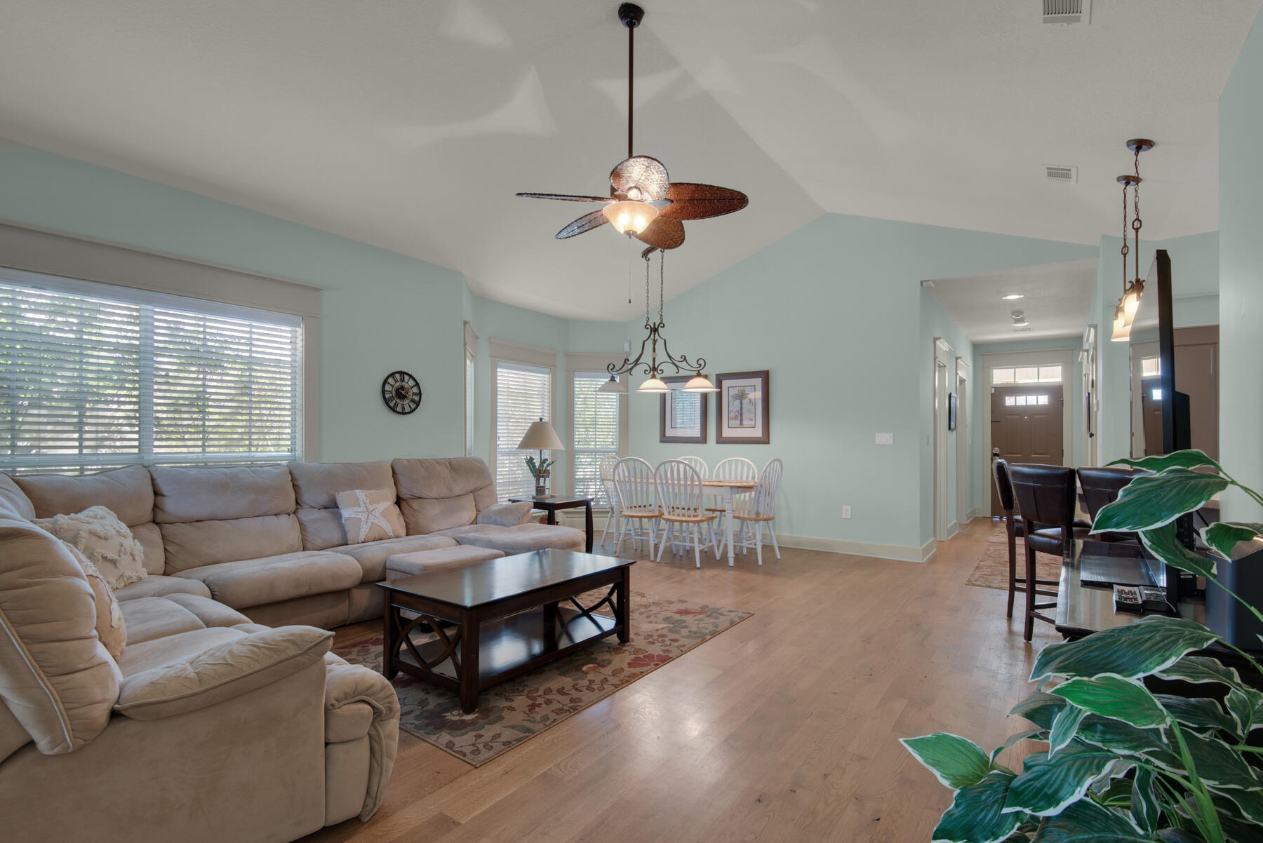 CRYSTAL BEACH - Residential