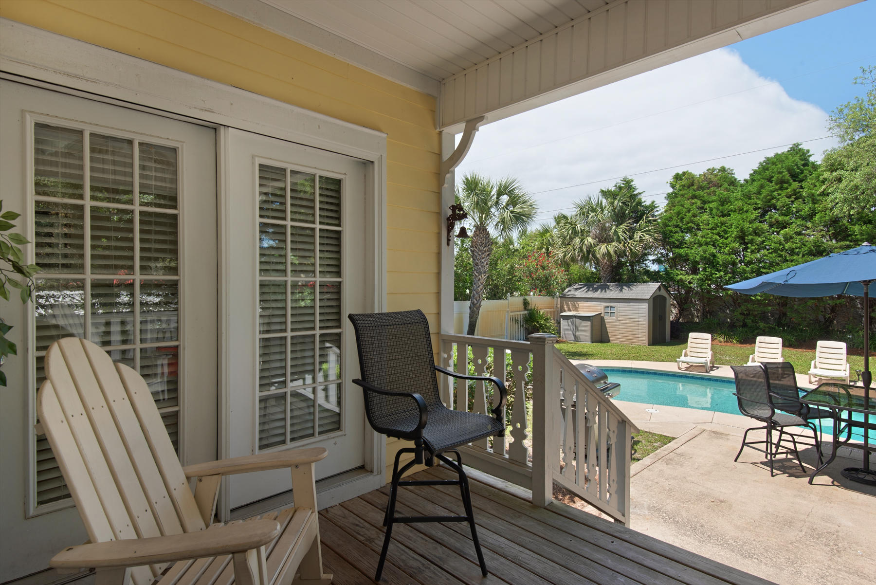 CRYSTAL BEACH - Residential