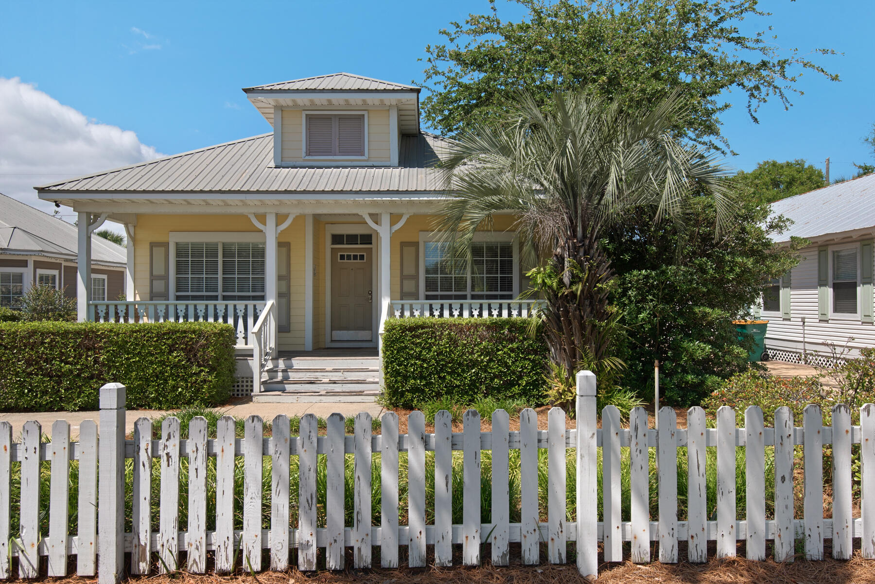 CRYSTAL BEACH - Residential
