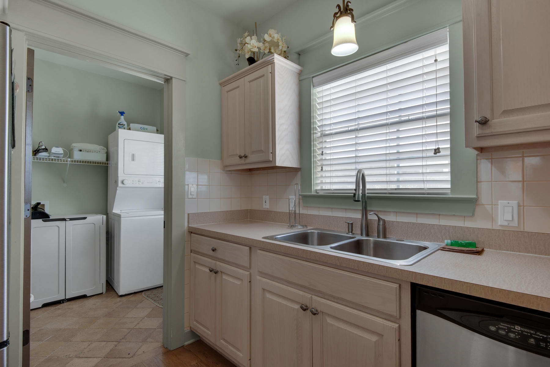CRYSTAL BEACH - Residential