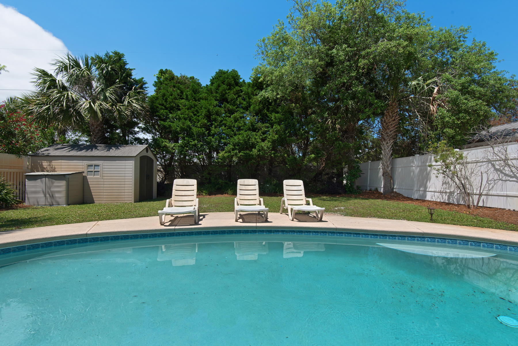 CRYSTAL BEACH - Residential