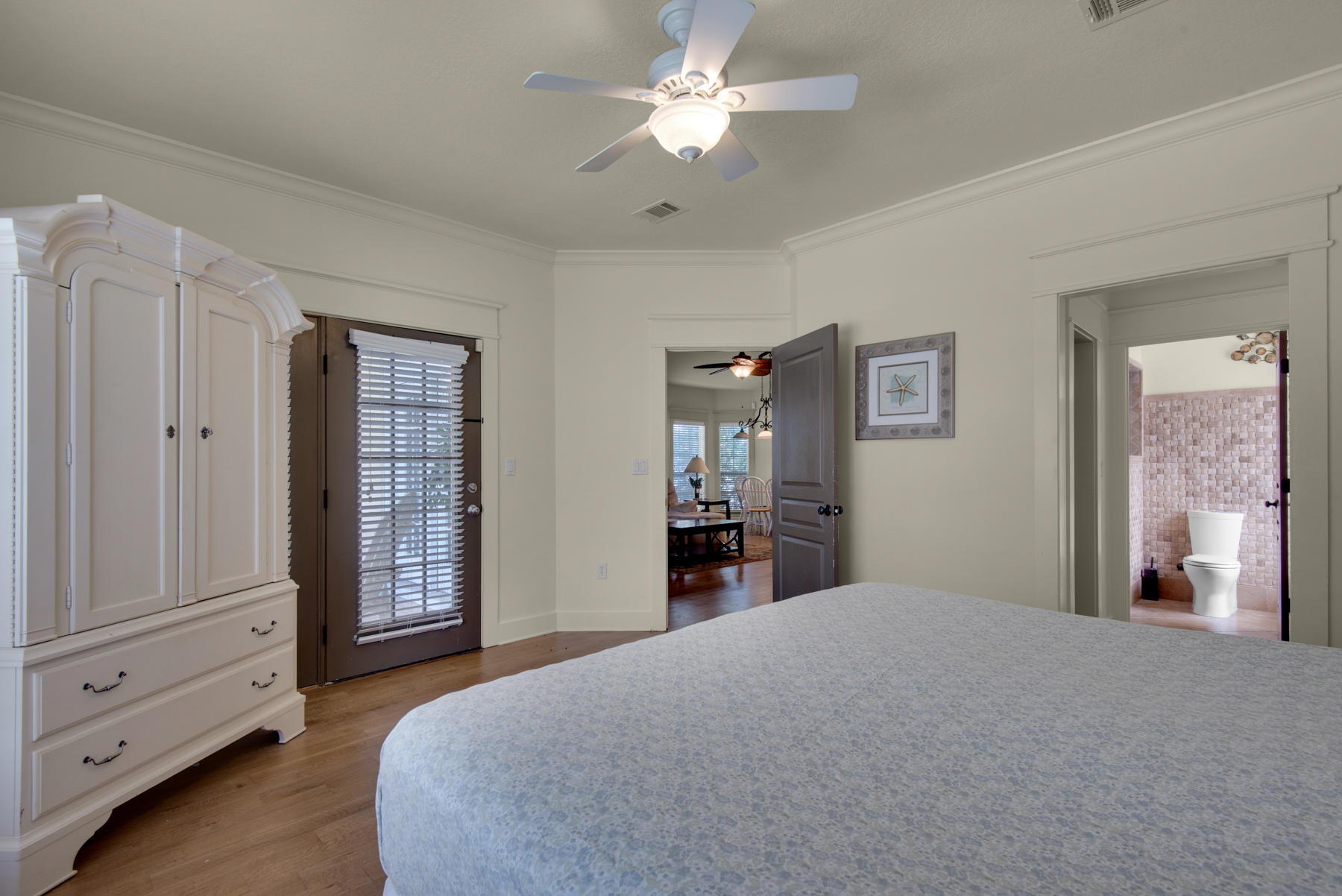 CRYSTAL BEACH - Residential