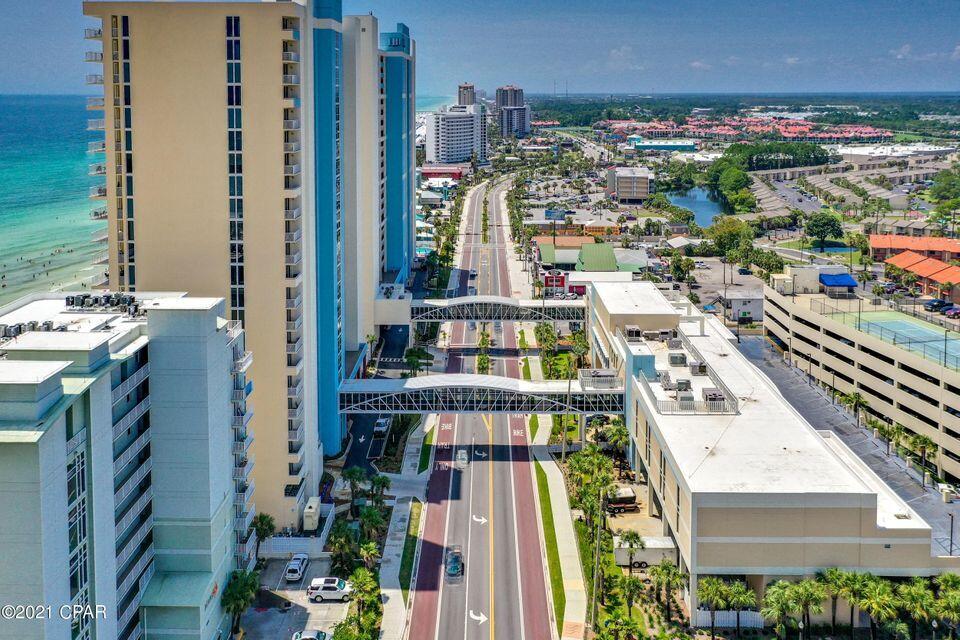 MAJESTIC BEACH TOWERS I - Residential