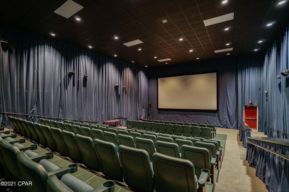 MAJESTIC BEACH TOWERS I - Residential