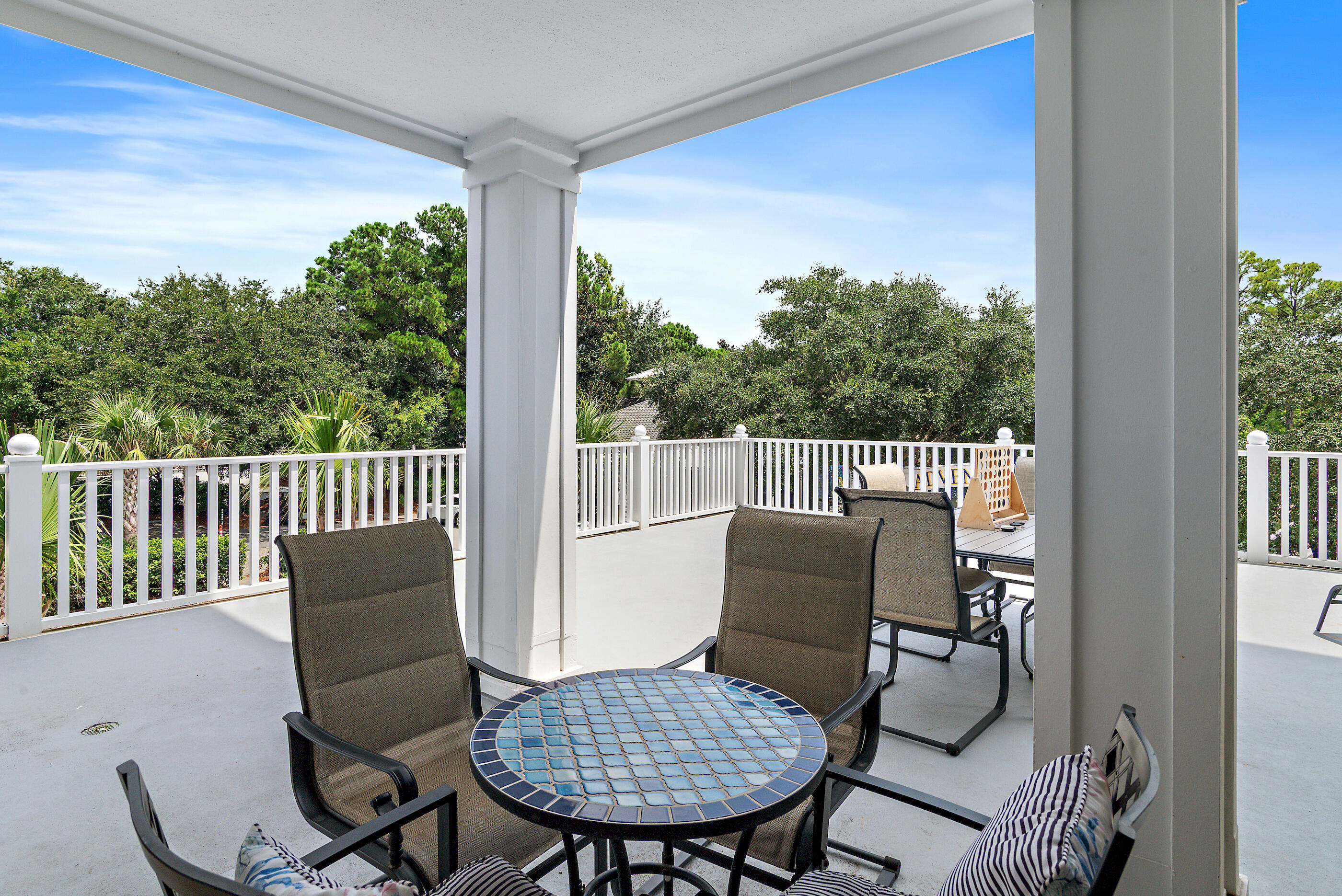 OBSERVATION POINT - Residential