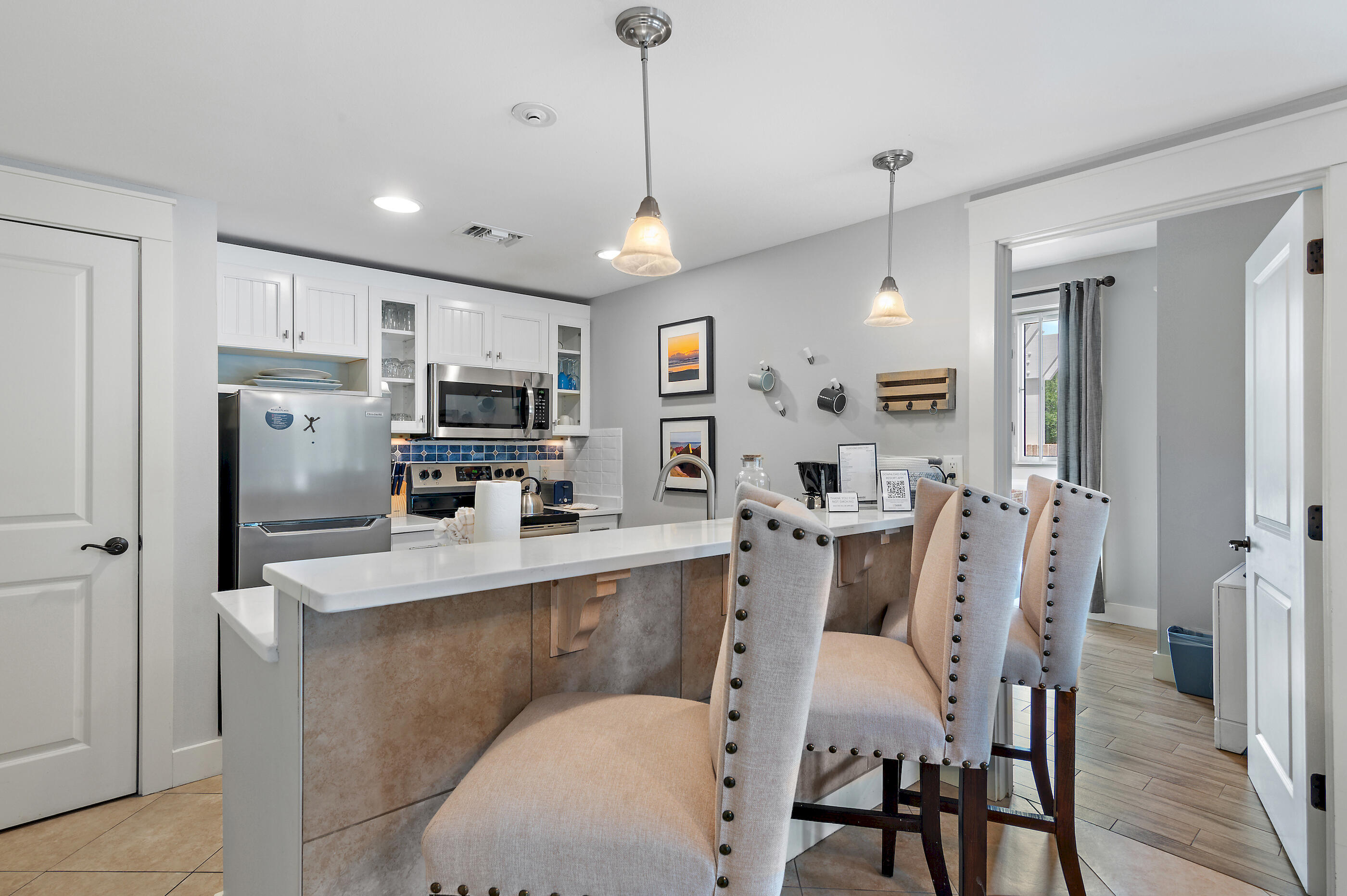 OBSERVATION POINT - Residential