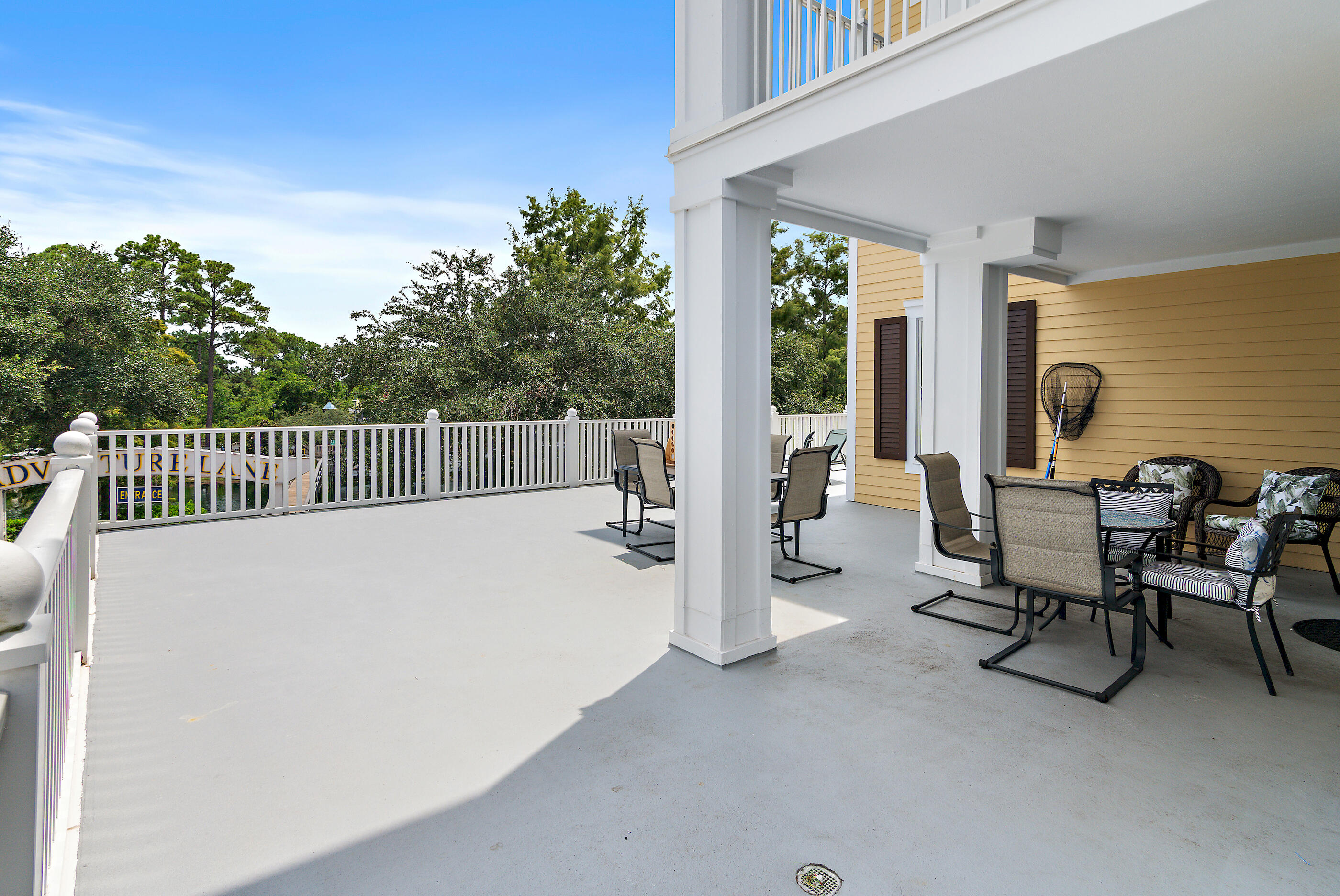OBSERVATION POINT - Residential