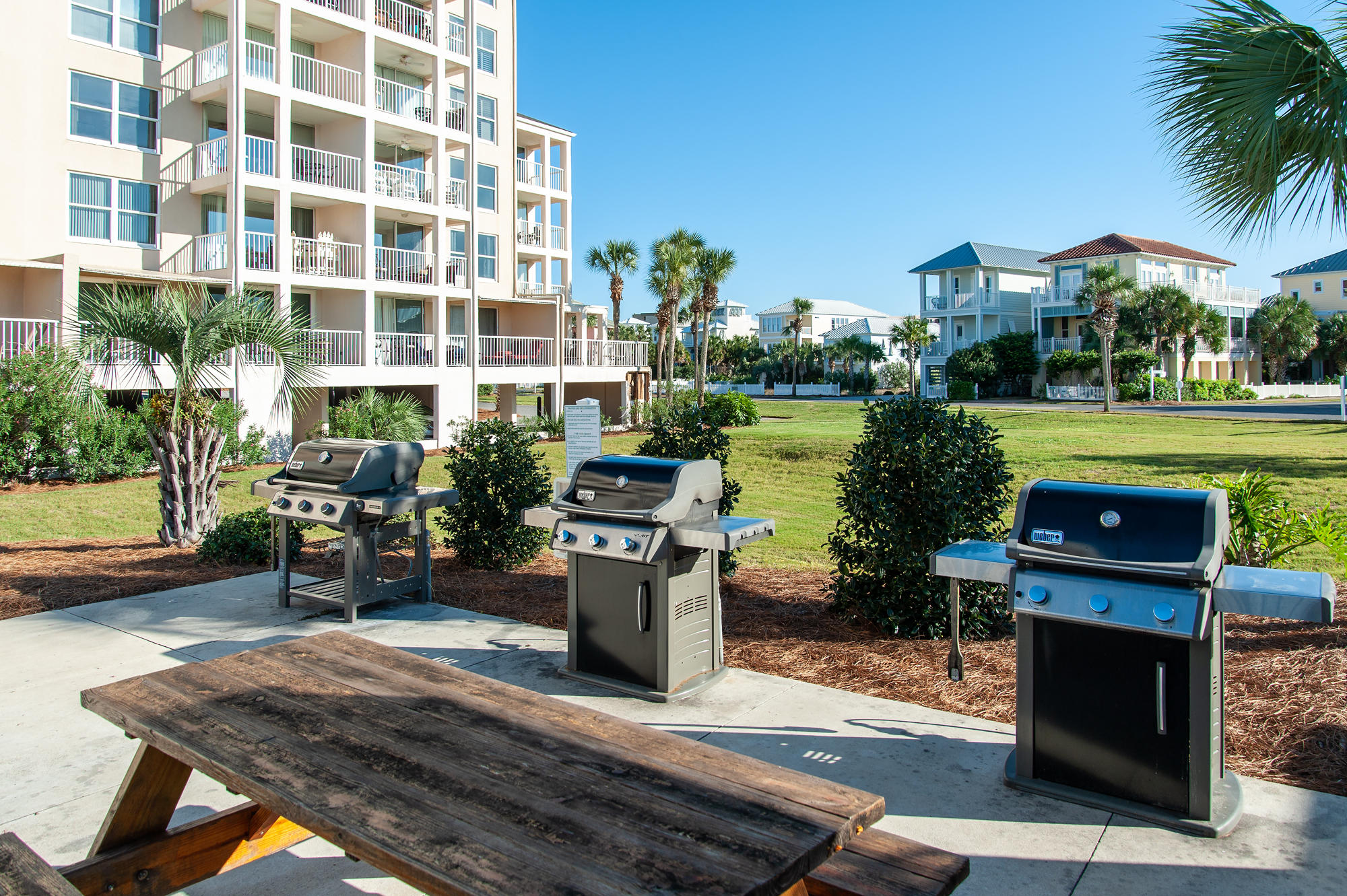 MAGNOLIA HOUSE - Residential