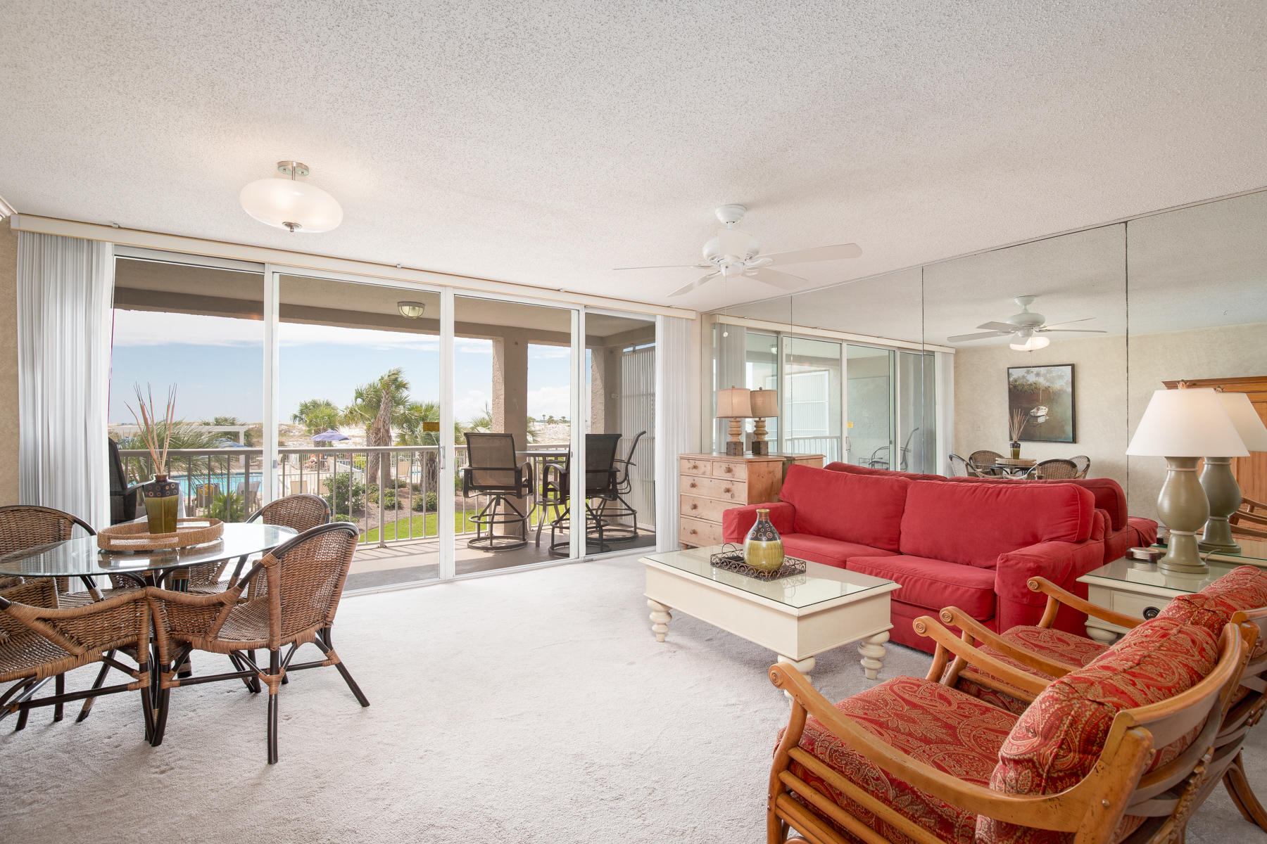 MAGNOLIA HOUSE - Residential